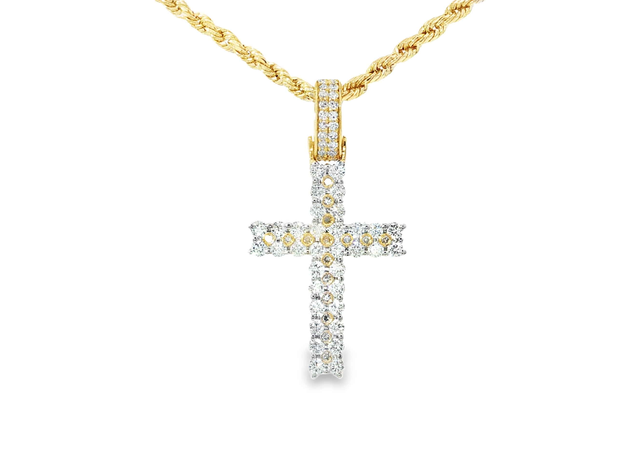 10k Gold Diamond Cross Pendant with Round Brilliant Pavé Design 0.95ct