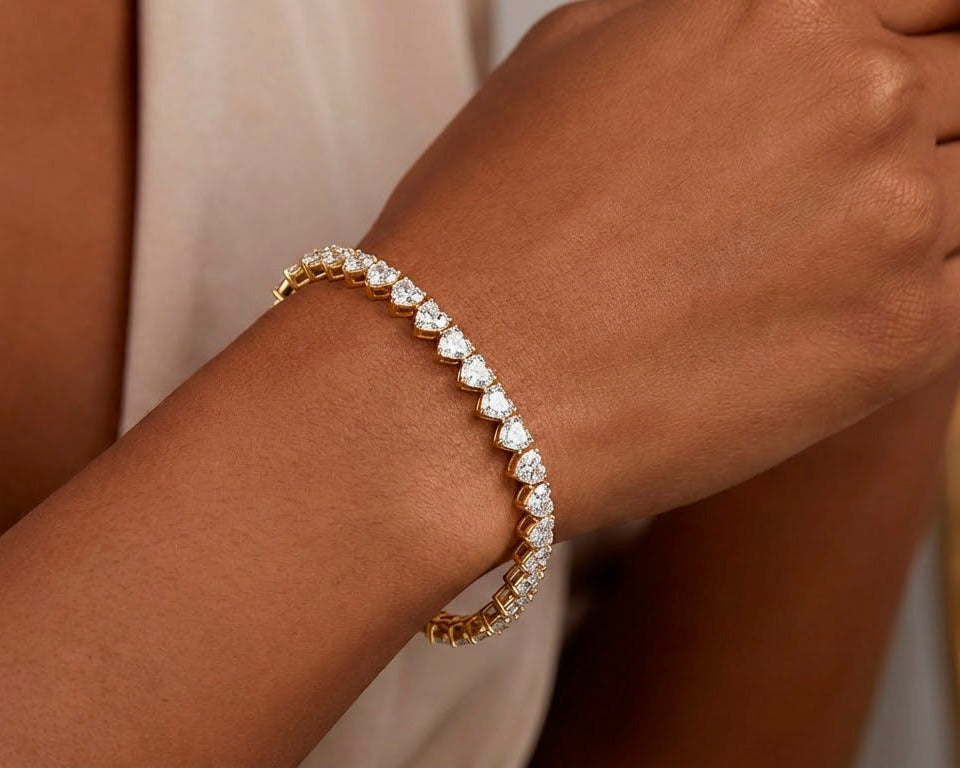 14K Gold Diamond Heart-Shape Tennis Bracelet with Continuous Design 12.33ct