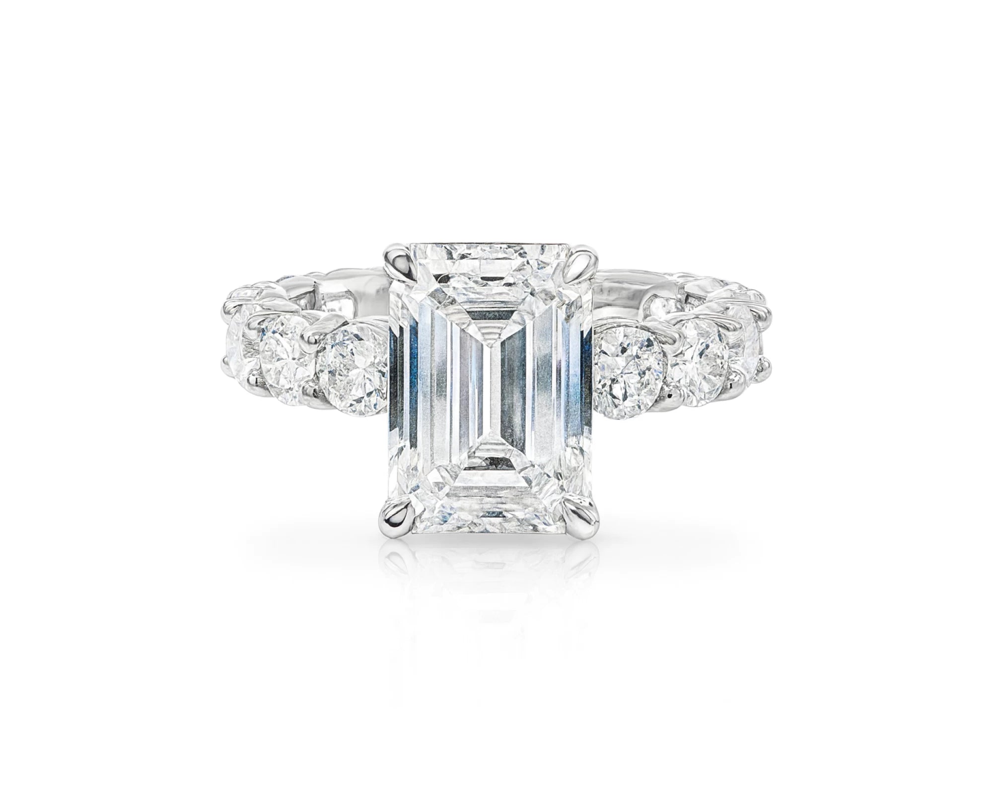 14k Emerald-Cut Diamond Round-Accent Engagement Ring 6.05 CT – lifestyle 2336
