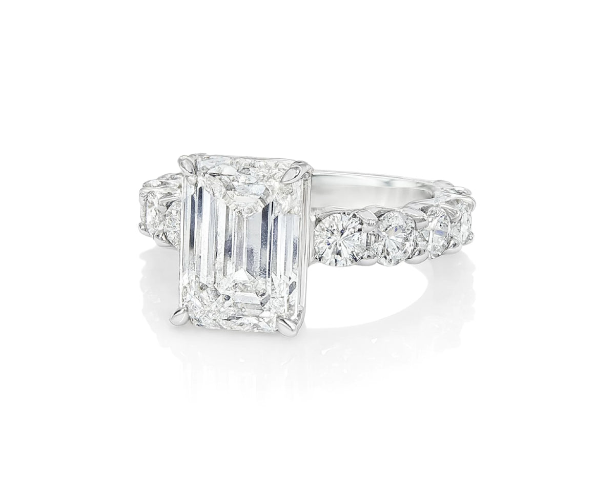 14k Emerald-Cut Diamond Round-Accent Engagement Ring 6.05 CT – lifestyle 2337