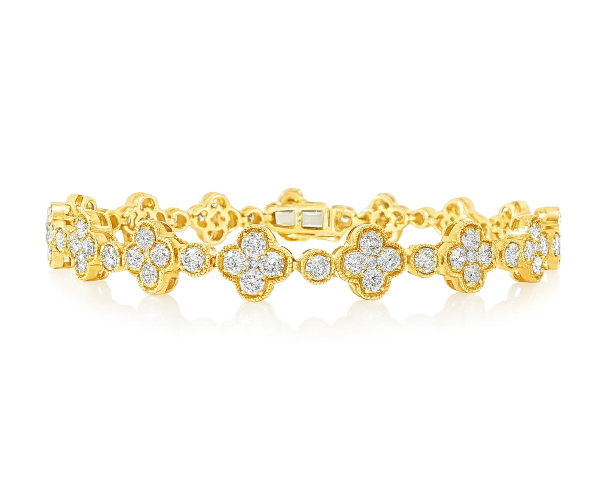 14k Gold Diamond Bracelet with Clover Round-Cut Cluster Design 4.55ct – lifestyle 4479
