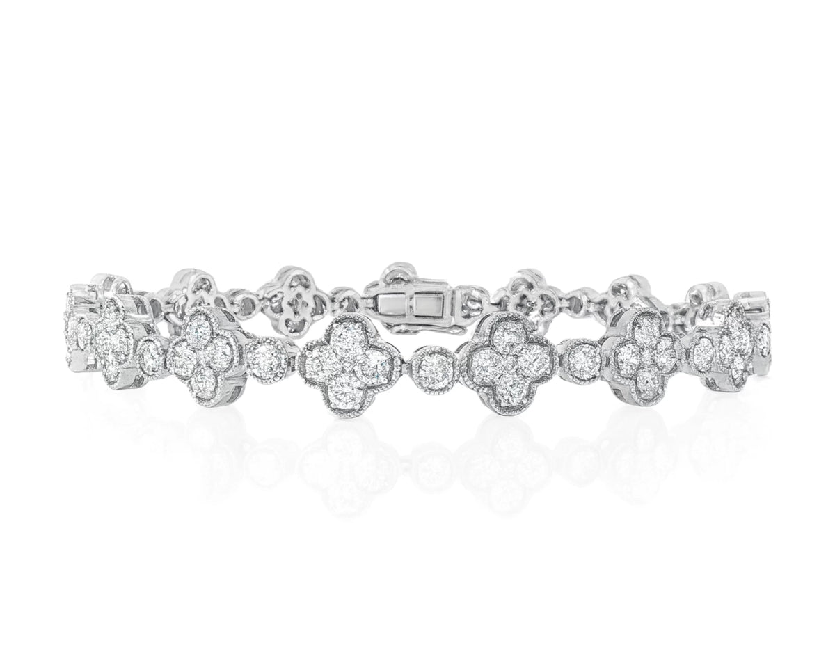 14k Gold Diamond Bracelet with Clover Round-Cut Cluster Design 4.55ct – lifestyle 4481