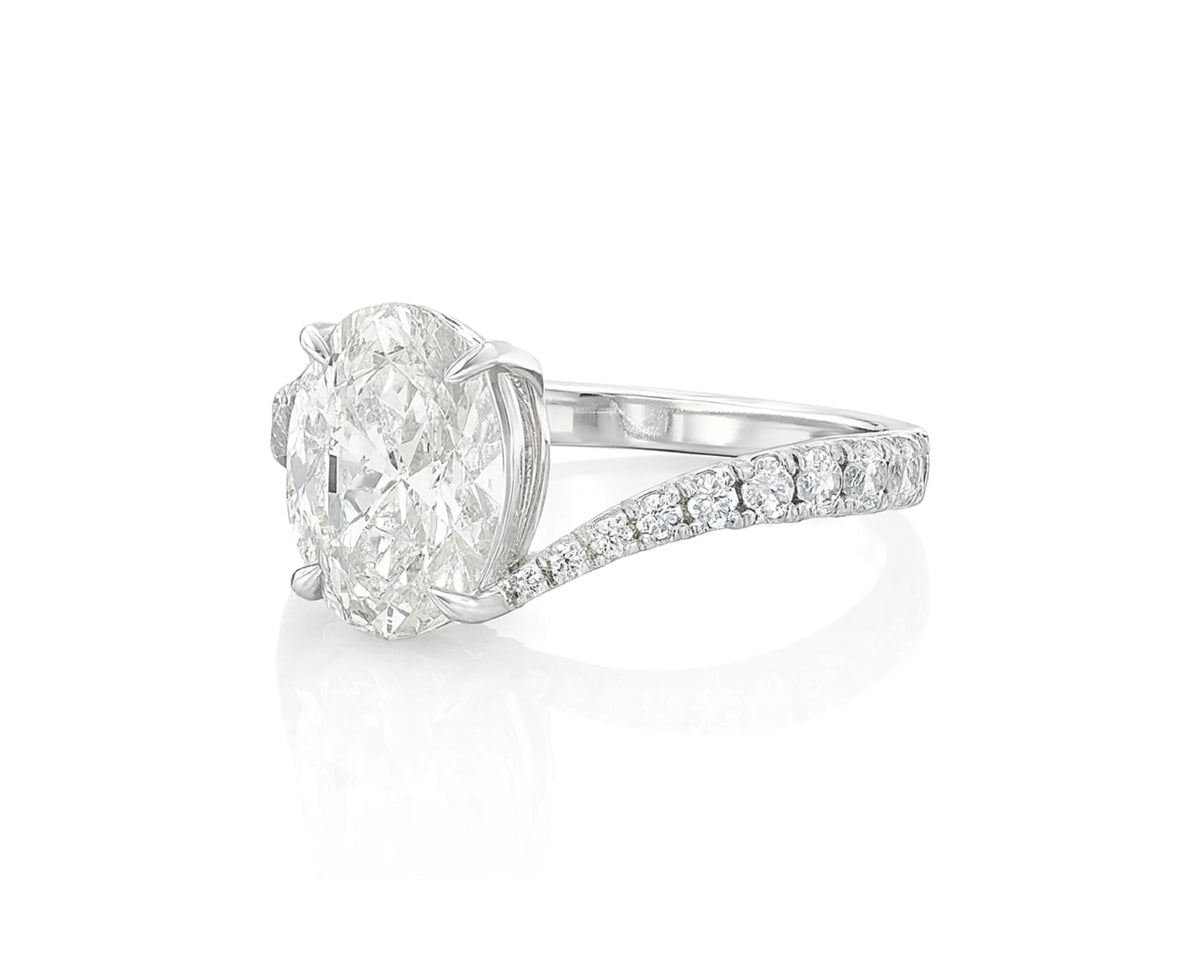 14k Gold Diamond Engagement Ring Oval-Cut Center & Twisted Pavé Band 2.60ct – lifestyle 1981