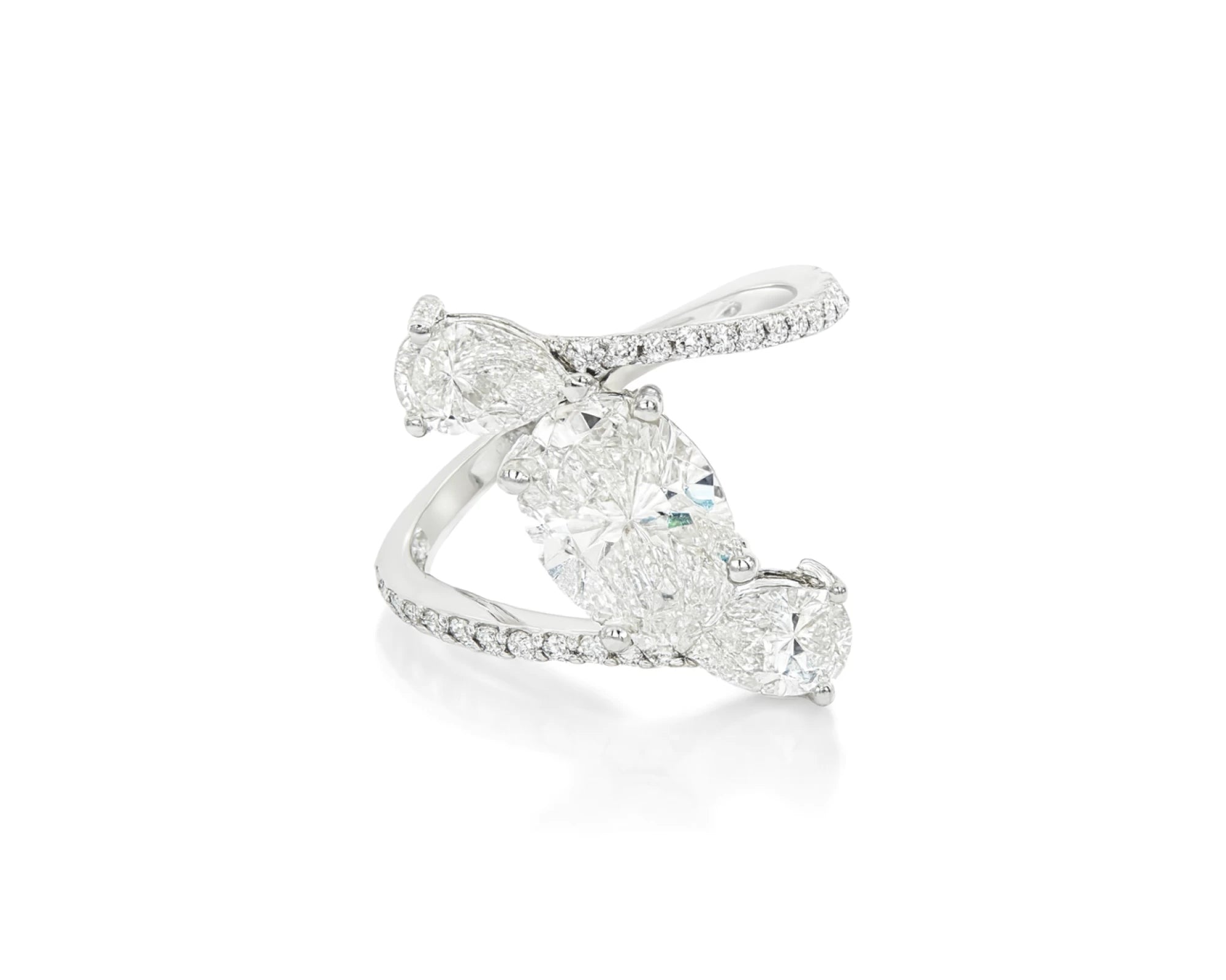14k Gold Diamond Open Wrap Ring with Oval & Round-Cut Design 2.75ct – lifestyle 1731