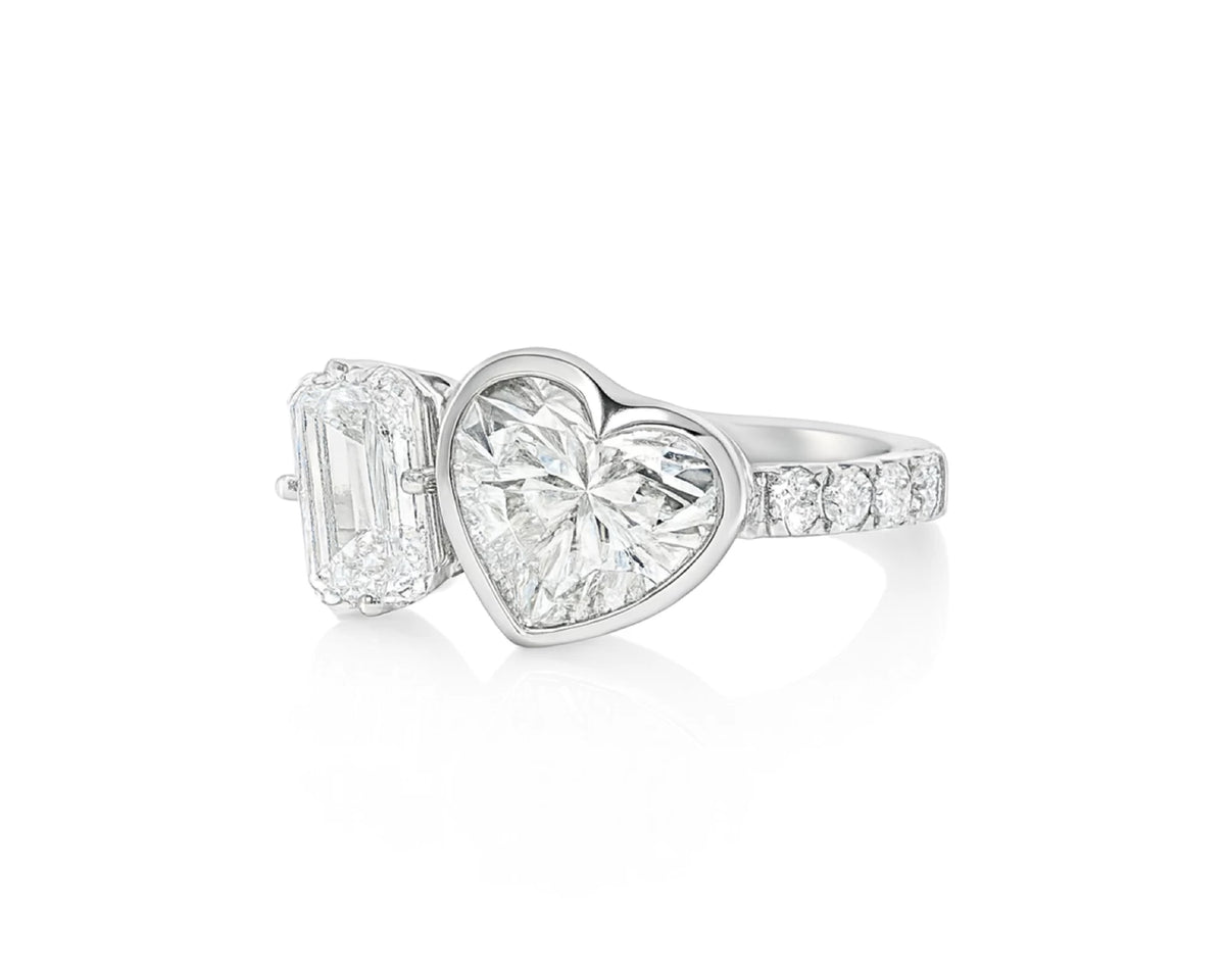 14k Gold Diamond Ring with Heart-Shaped & Emerald-Cut 3.0ct – lifestyle 1829