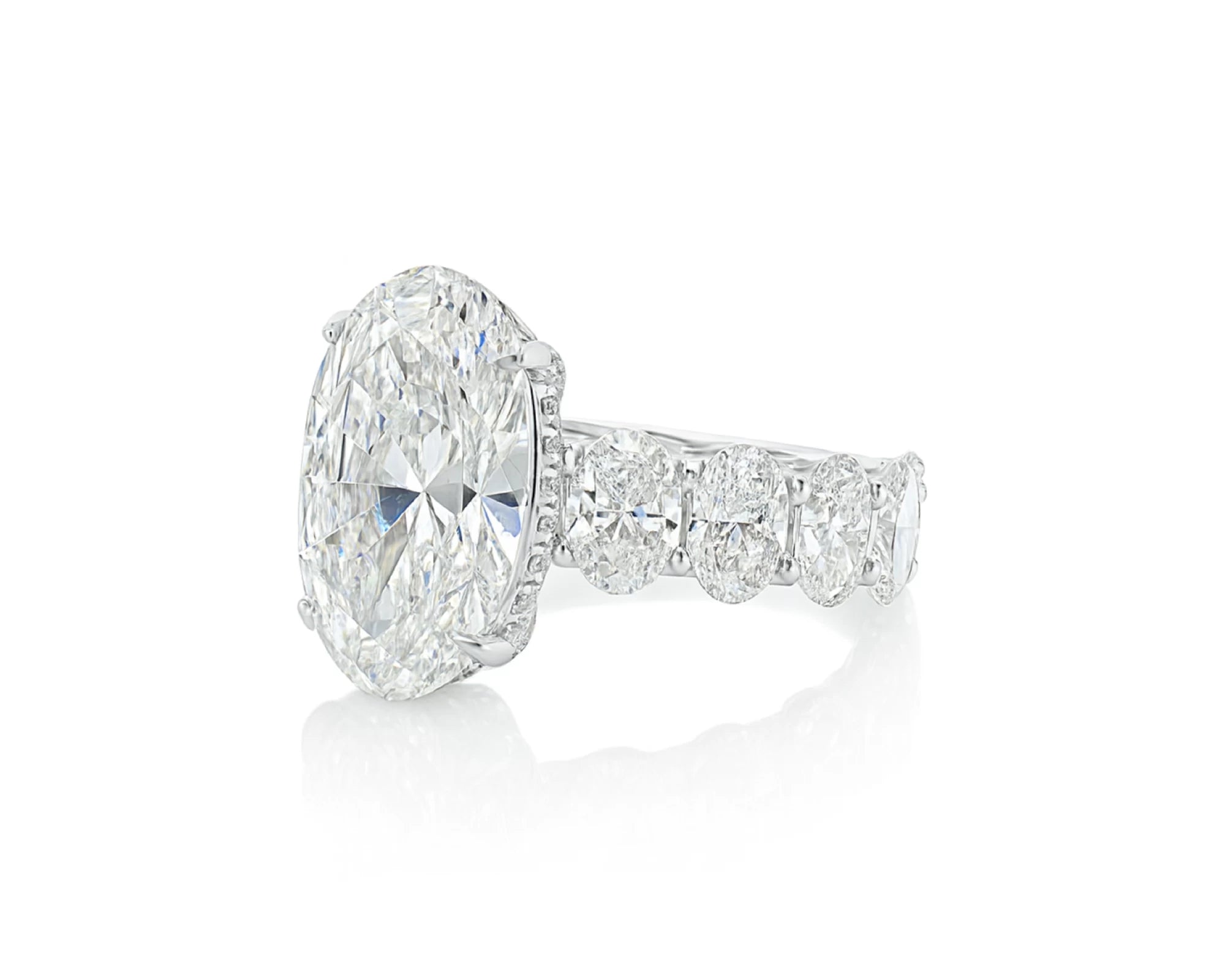 14k Gold Diamond Solitaire Ring with Oval-Cut Center Stone 12.24ct – lifestyle 2632