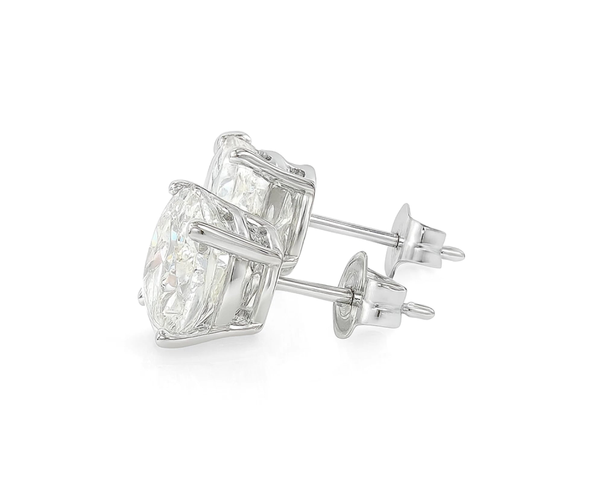 14k Gold Diamond Stud Earrings with Classic 4-Prong Design 4.32ct – lifestyle 3660