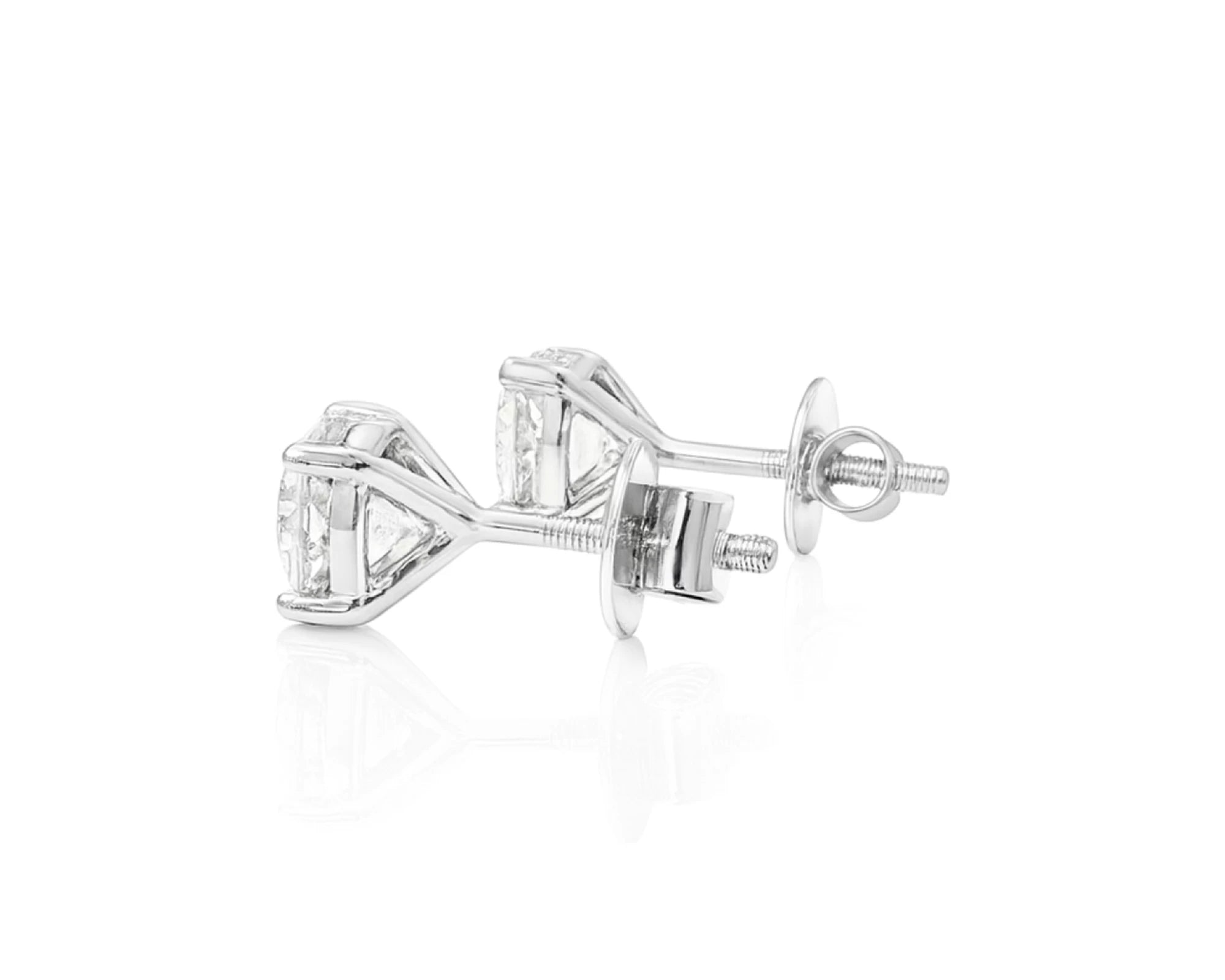 14k Gold Diamond Stud Earrings with Round Brilliant-Cut 2.0ct – lifestyle 3604