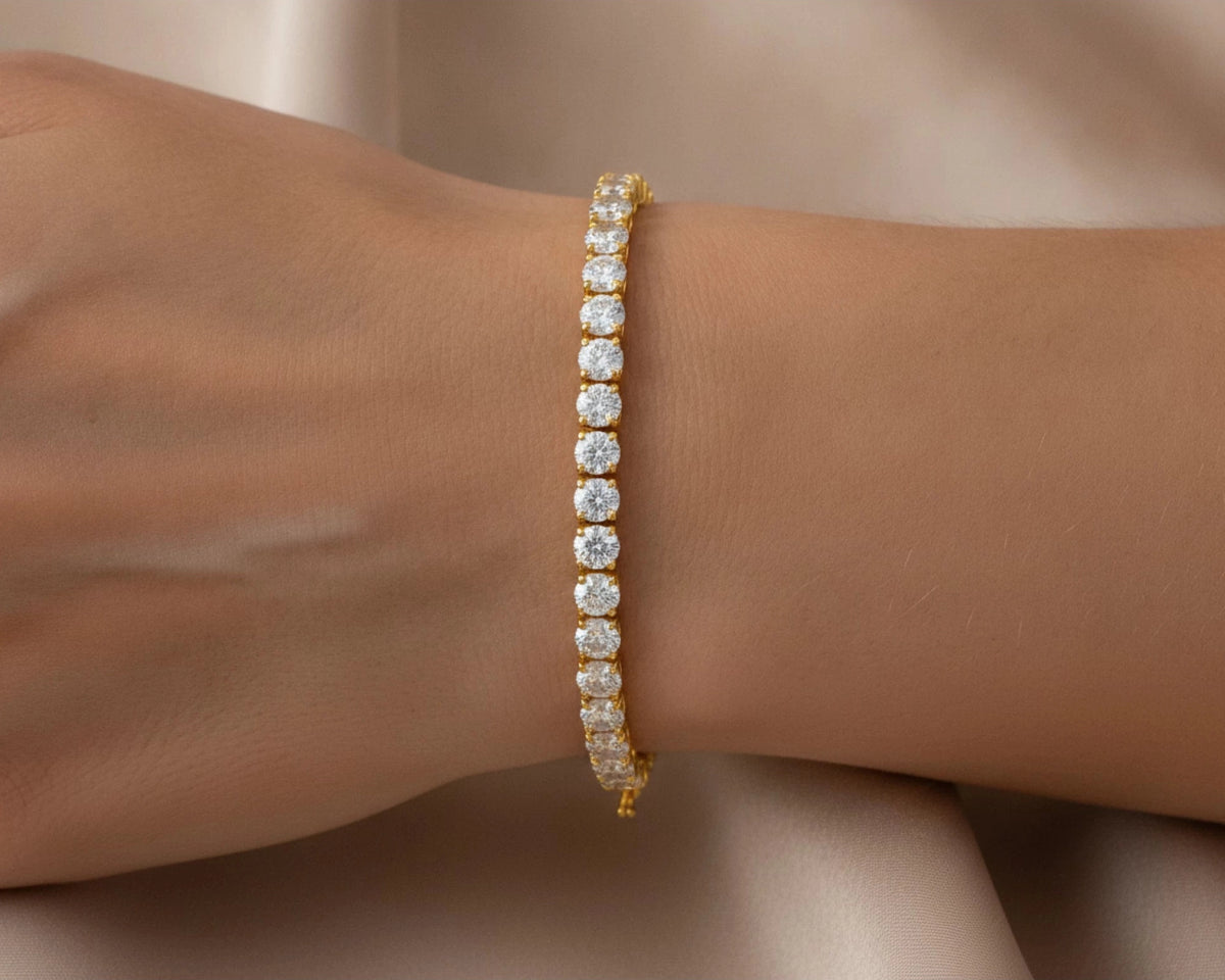 14k Gold Lab-Grown Diamond Tennis Bracelet with Round-Cut Design 12.84ct – lifestyle 4567