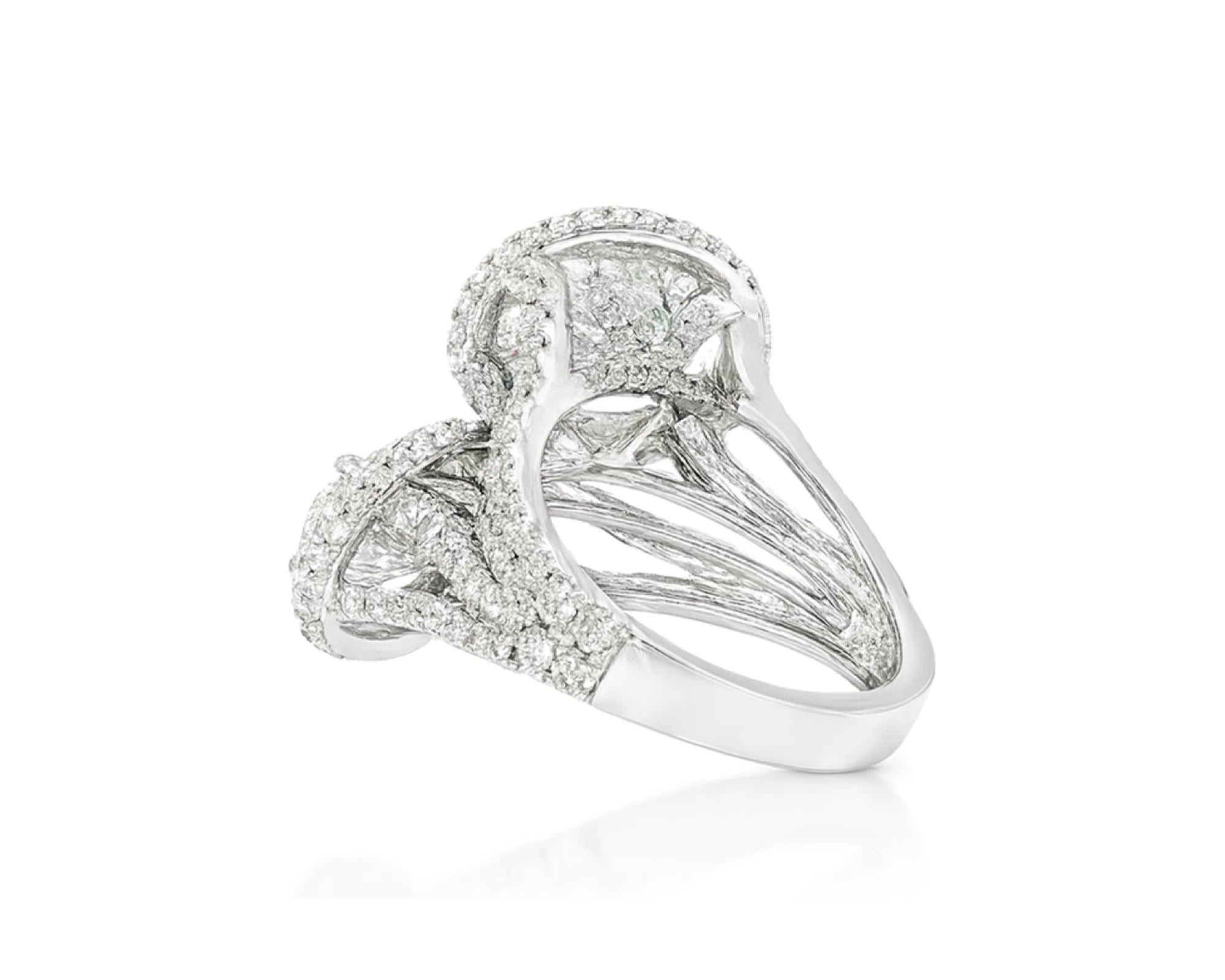 14k Oval Double Halo Split-Shank Engagement Ring 5.14 CT – lifestyle 2395