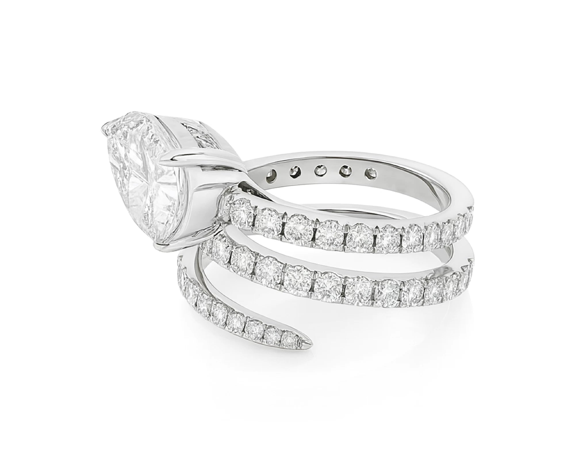 14k Pear Cut Spiral Micropavé Engagement Ring 5.50 CT – lifestyle 4434