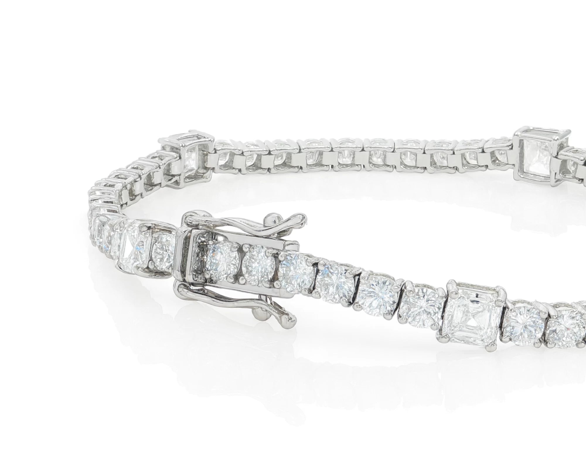 14K Round Cut Tennis Bracelet with Center Stone 11.48ct – lifestyle 4078