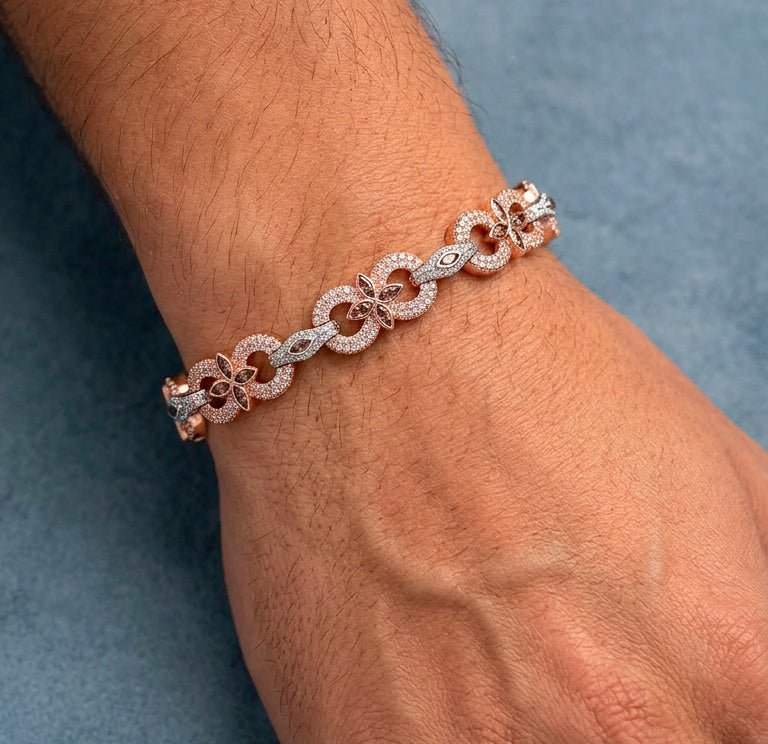 10K Gold Diamond Floral Link Bracelet with Marquise Accents & Pavé Design 3.5ct
