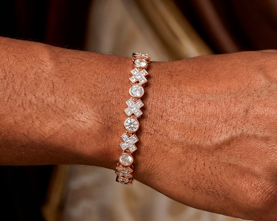 10k Gold Diamond Bracelet with Round & Princess-Cut Link Design 12.1 CT