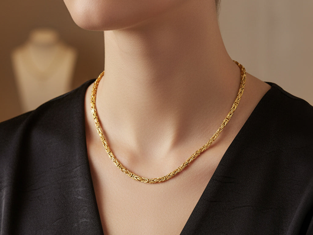 10k Hollow Square Byzantine Link Chain Necklace 5.0mm