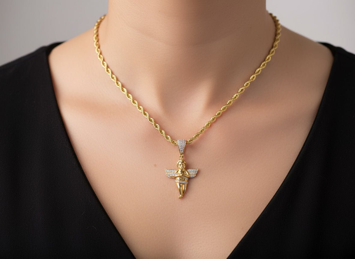 10k Gold Diamond Angel Pendant with Round Brilliant Design 0.18ct - AVI THE JEWELER