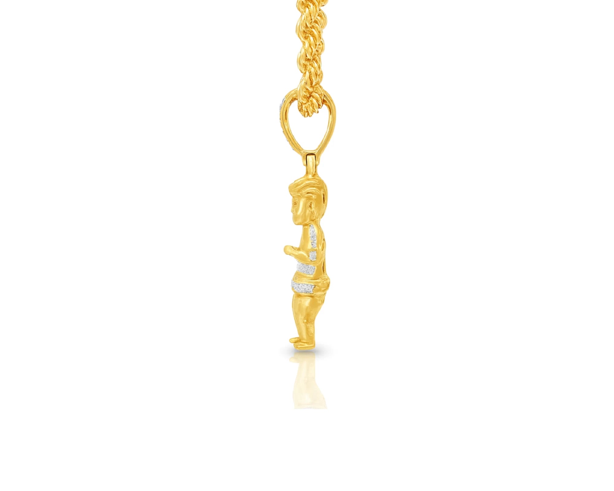 10k Gold Diamond Angel Pendant with Round Brilliant Design 0.18ct – lifestyle 1694