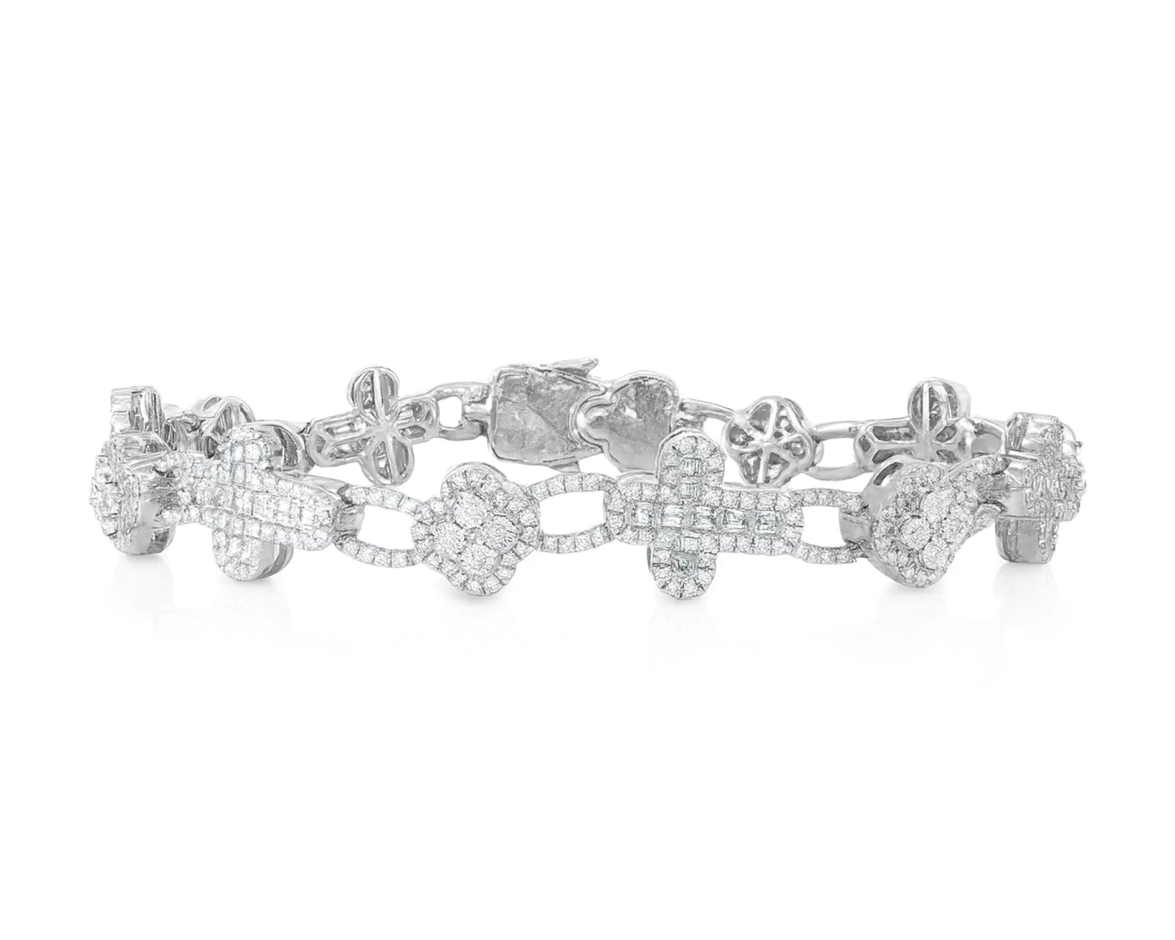 10k Gold Diamond Bracelet with Clover & Cross Round-Cut Cluster Design 4.00ct – lifestyle 4490