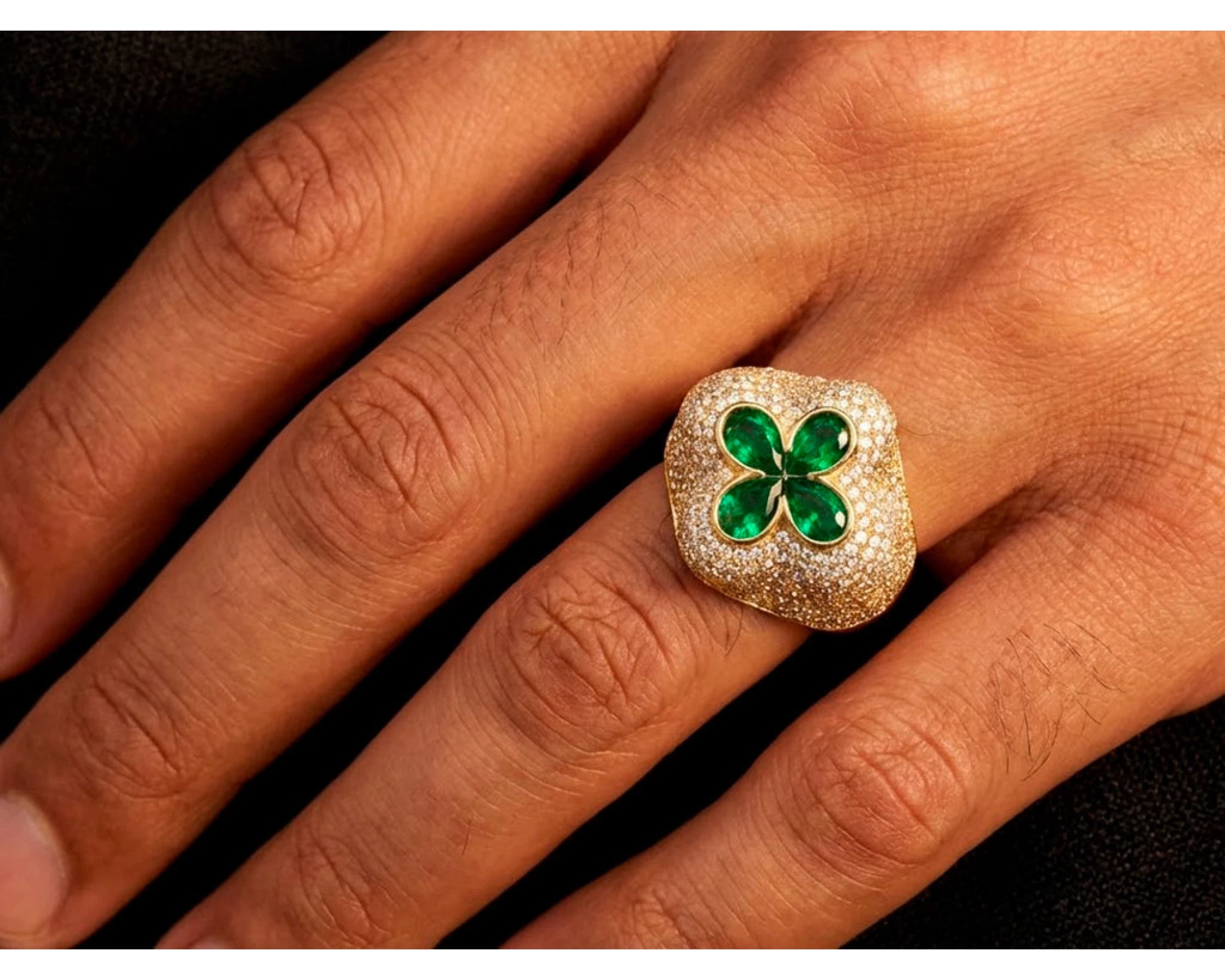 10k Gold Diamond Clover Ring with Pavé Design 2.15 CT – view 2