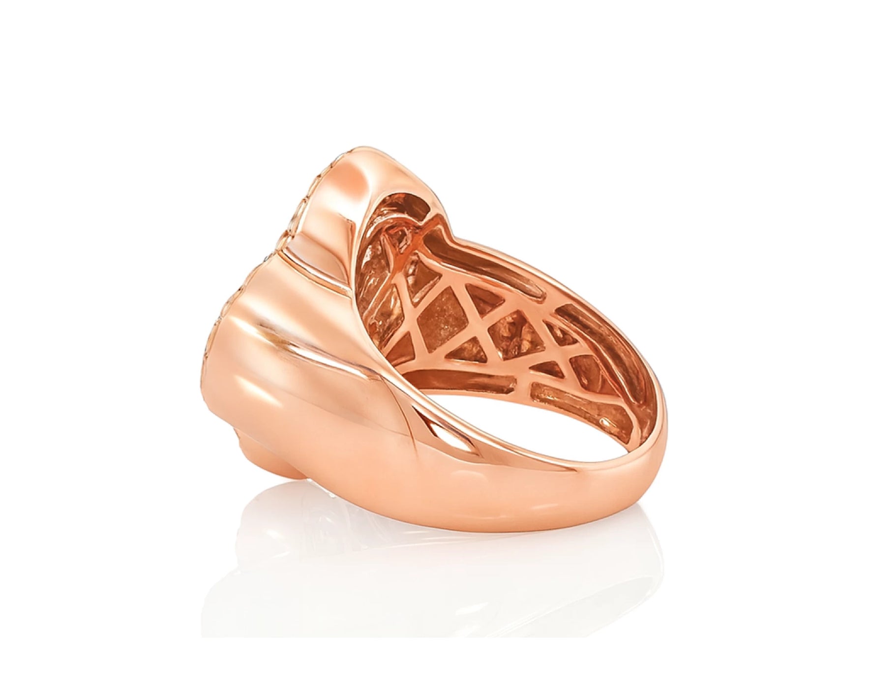 10K Gold Diamond Clover Statement Ring with Baguette Accents 2.00 CT – lifestyle 2814
