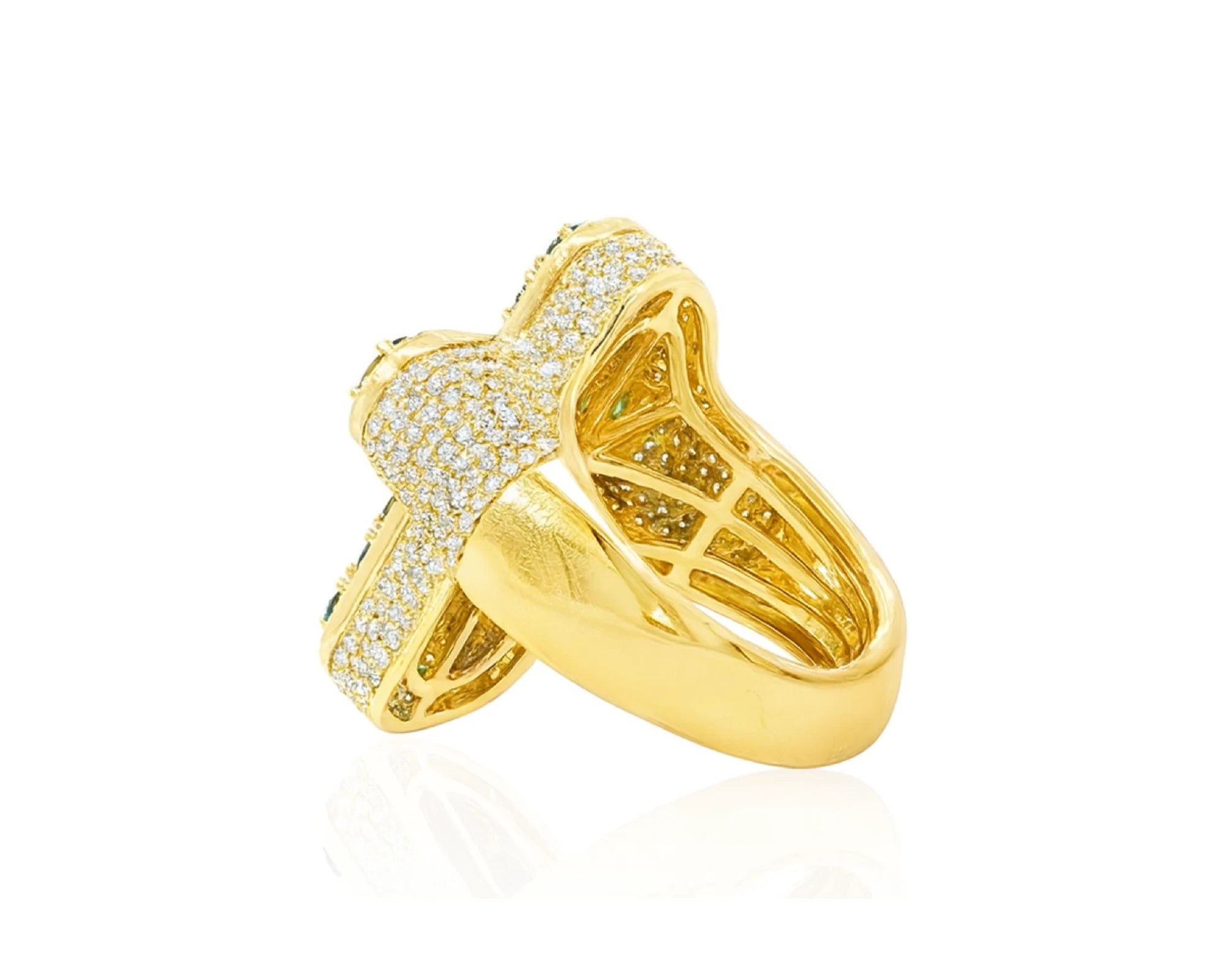 10K Gold Diamond Cross Ring with Green Round-Cut Stones & Pavé Halo 2.95ct – lifestyle 1368