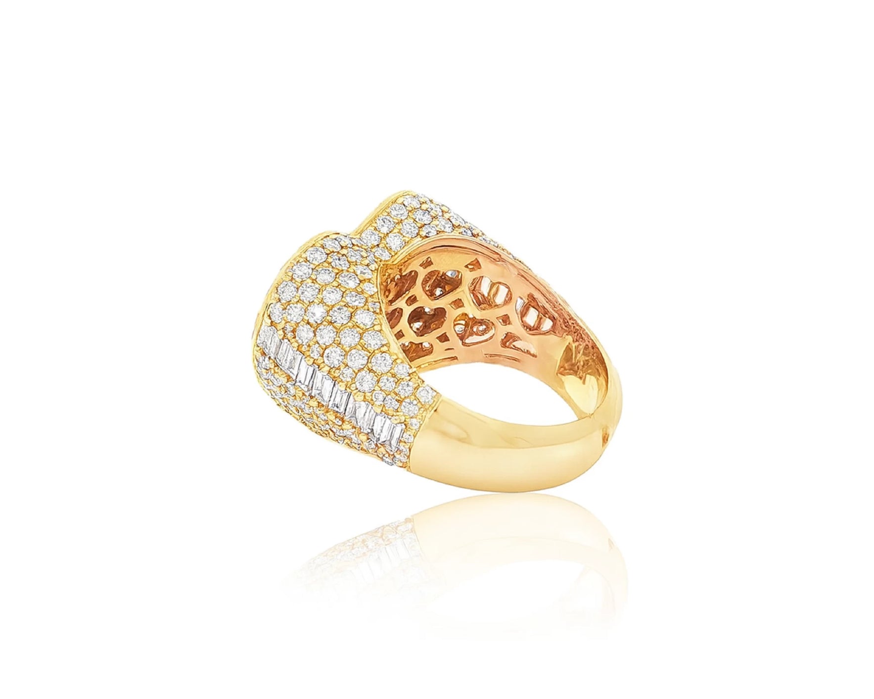 10k Gold Diamond Heart Ring with Pavé Round Accents 2.18ct – lifestyle 1154