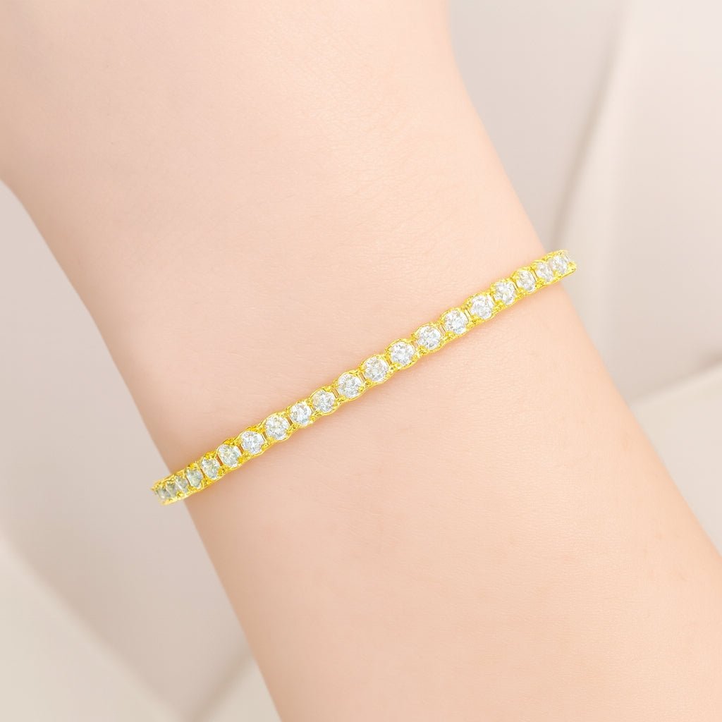 10k Gold Diamond Tennis Bracelet with Round - Cut Design 7ct - AVI THE JEWELER