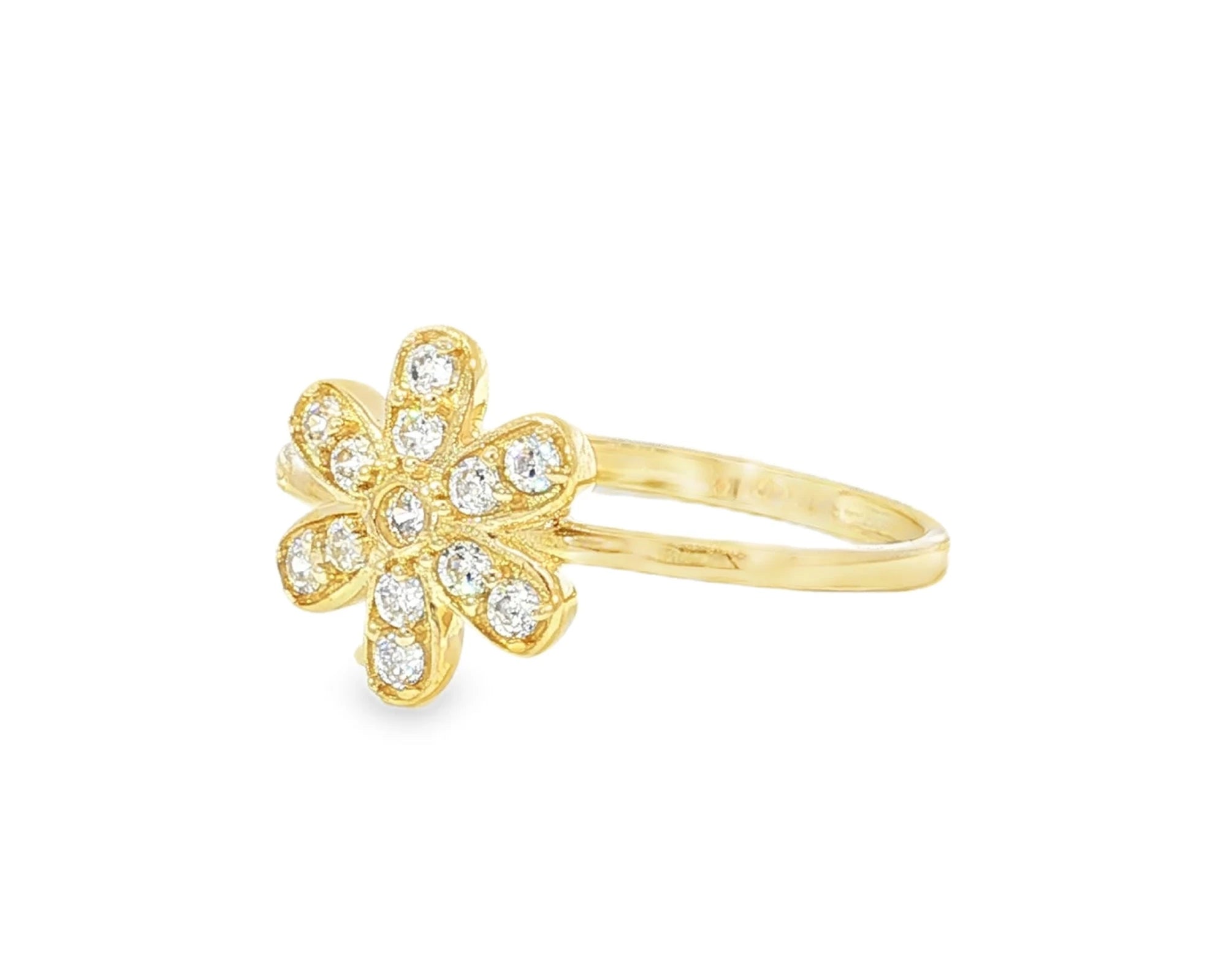 10K Gold Floral Pavé Cubic Zirconia Ring – lifestyle 2955