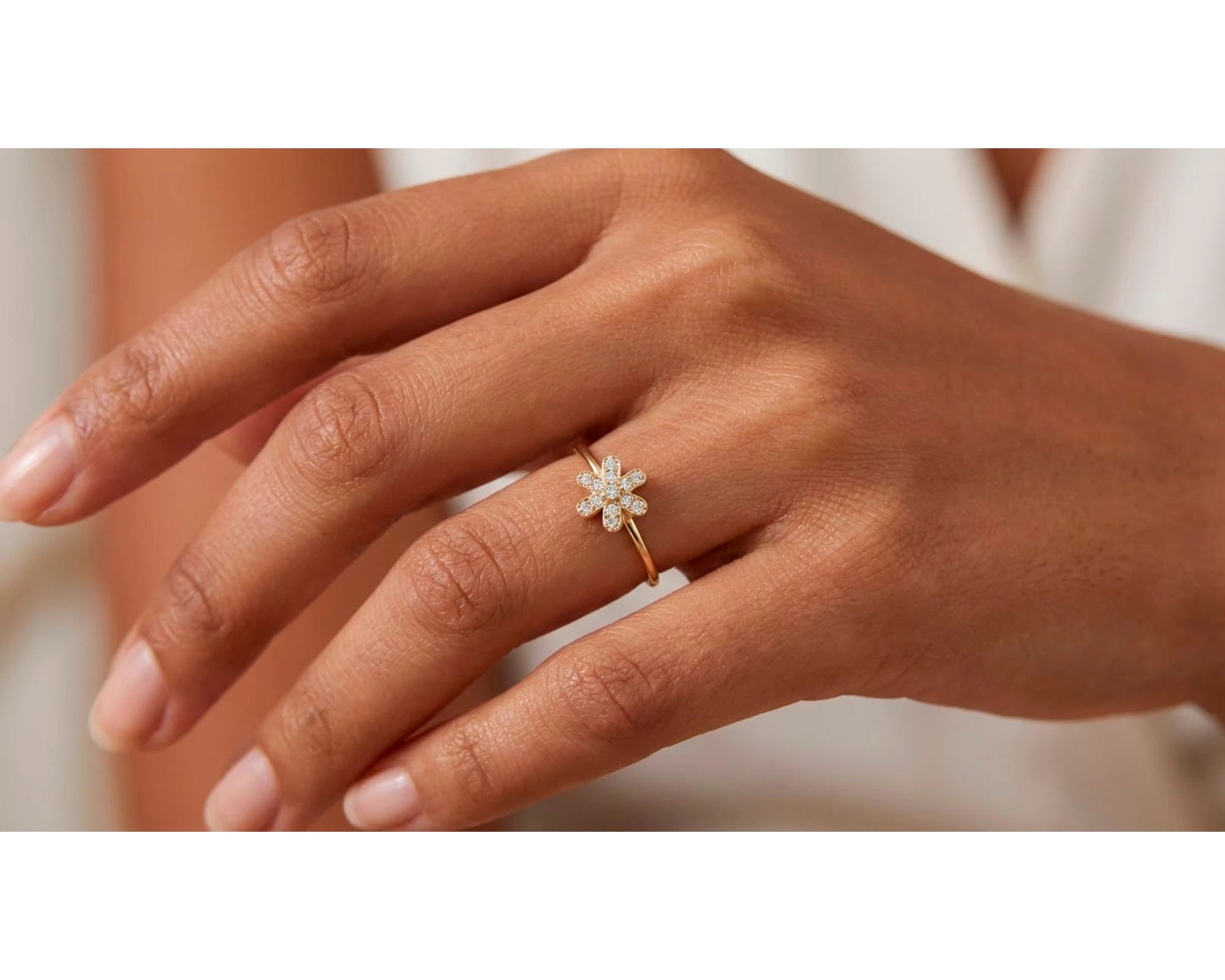 10K Gold Floral Pavé Cubic Zirconia Ring – view 2