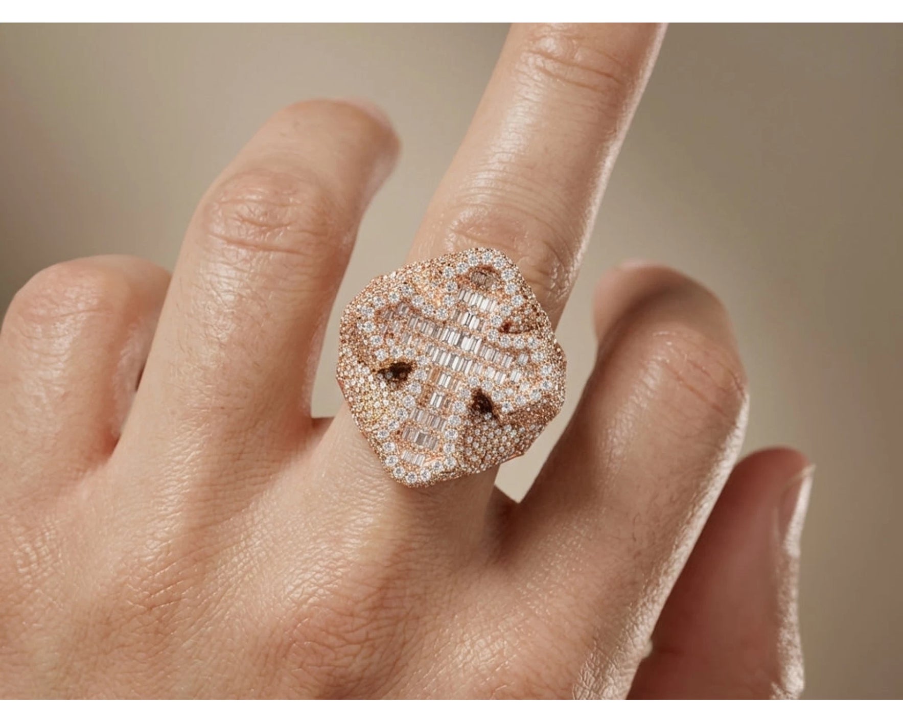10k Gold Natural Diamond Cross Design Ring with Baguette & Round Accents 3.25ct – view 2