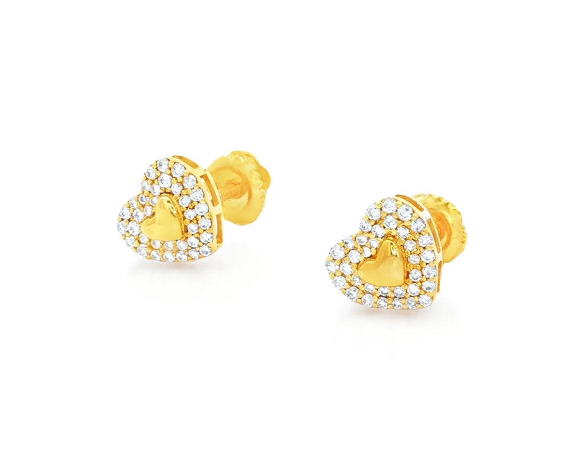 10K Gold Natural Diamond Heart Stud Earrings 0.19 CT – lifestyle 4934