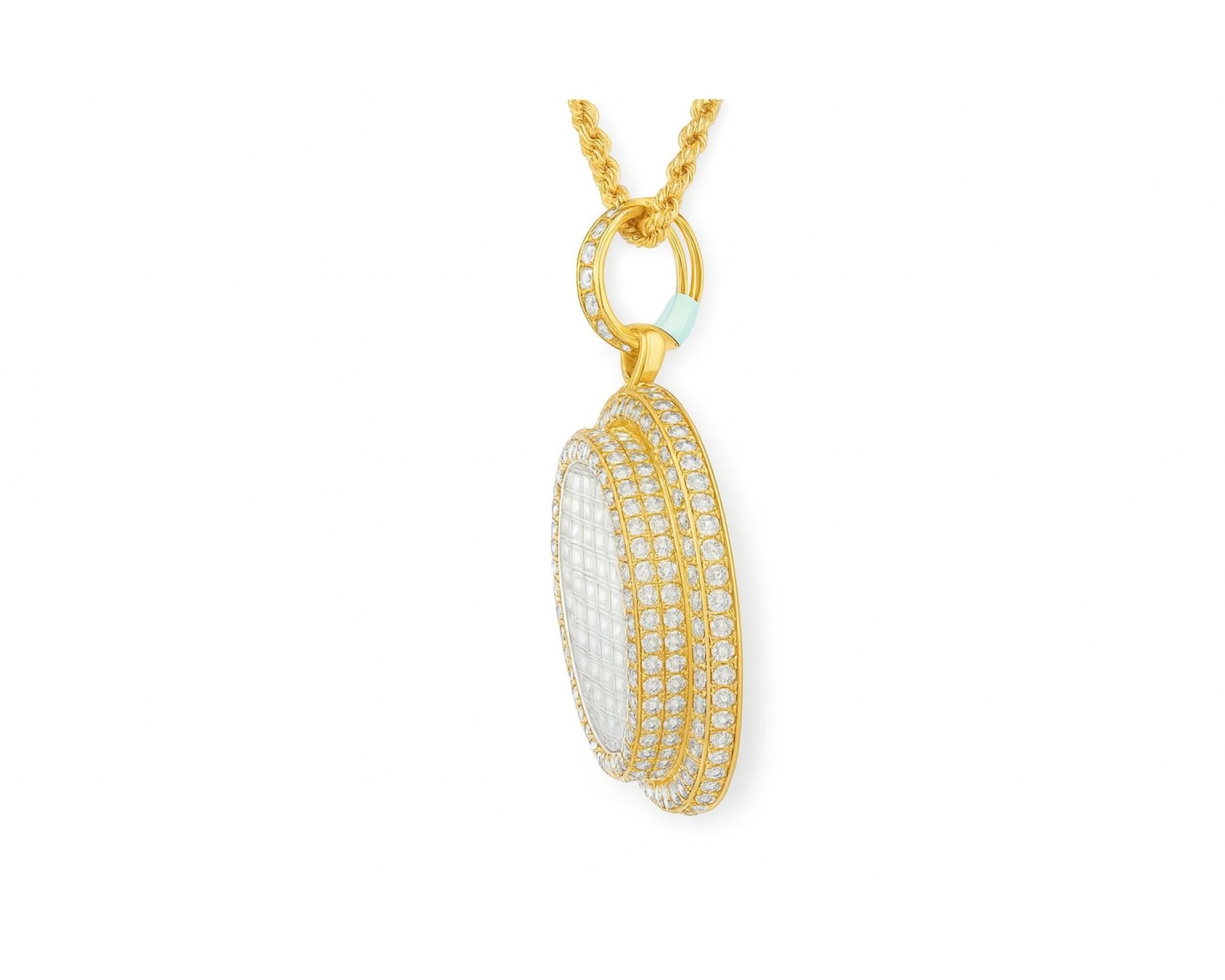 10K Gold Natural Diamond Round Pendant Halo Design 5.25 CT – lifestyle 18