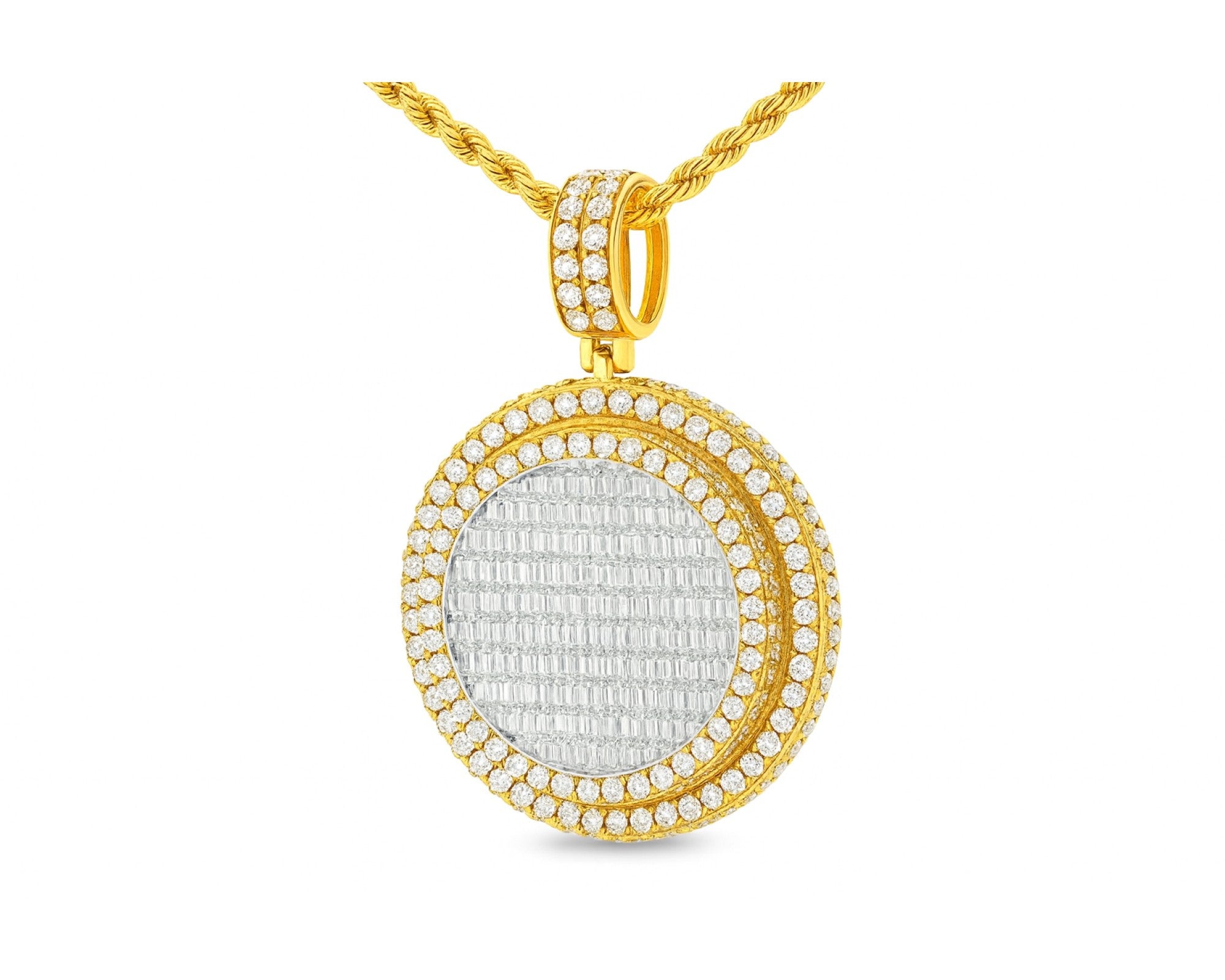 10K Gold Natural Diamond Round Pendant Halo Design 5.25 CT – lifestyle 25