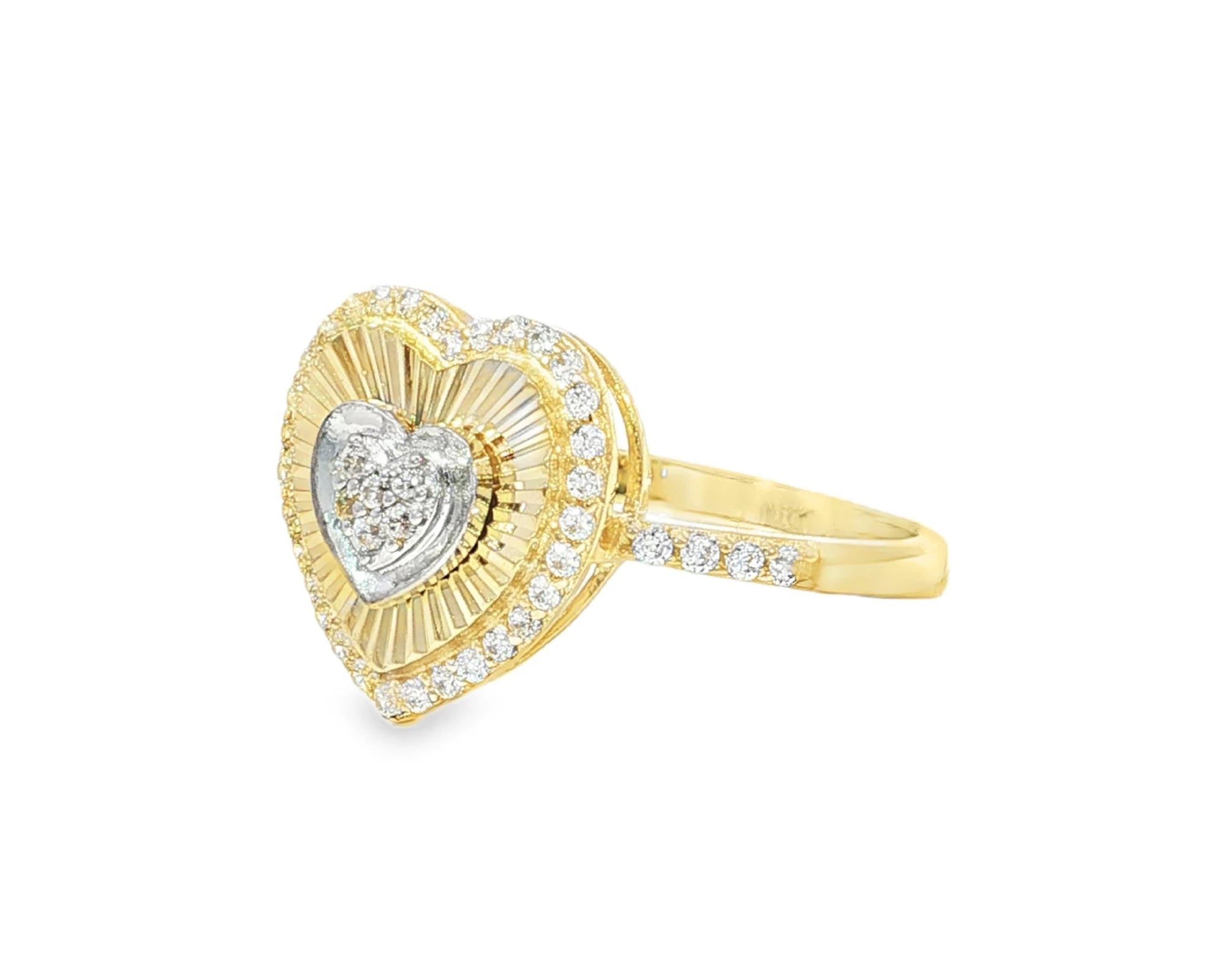 10K Gold Sunburst Heart Halo Cubic Zirconia Ring – lifestyle 2933