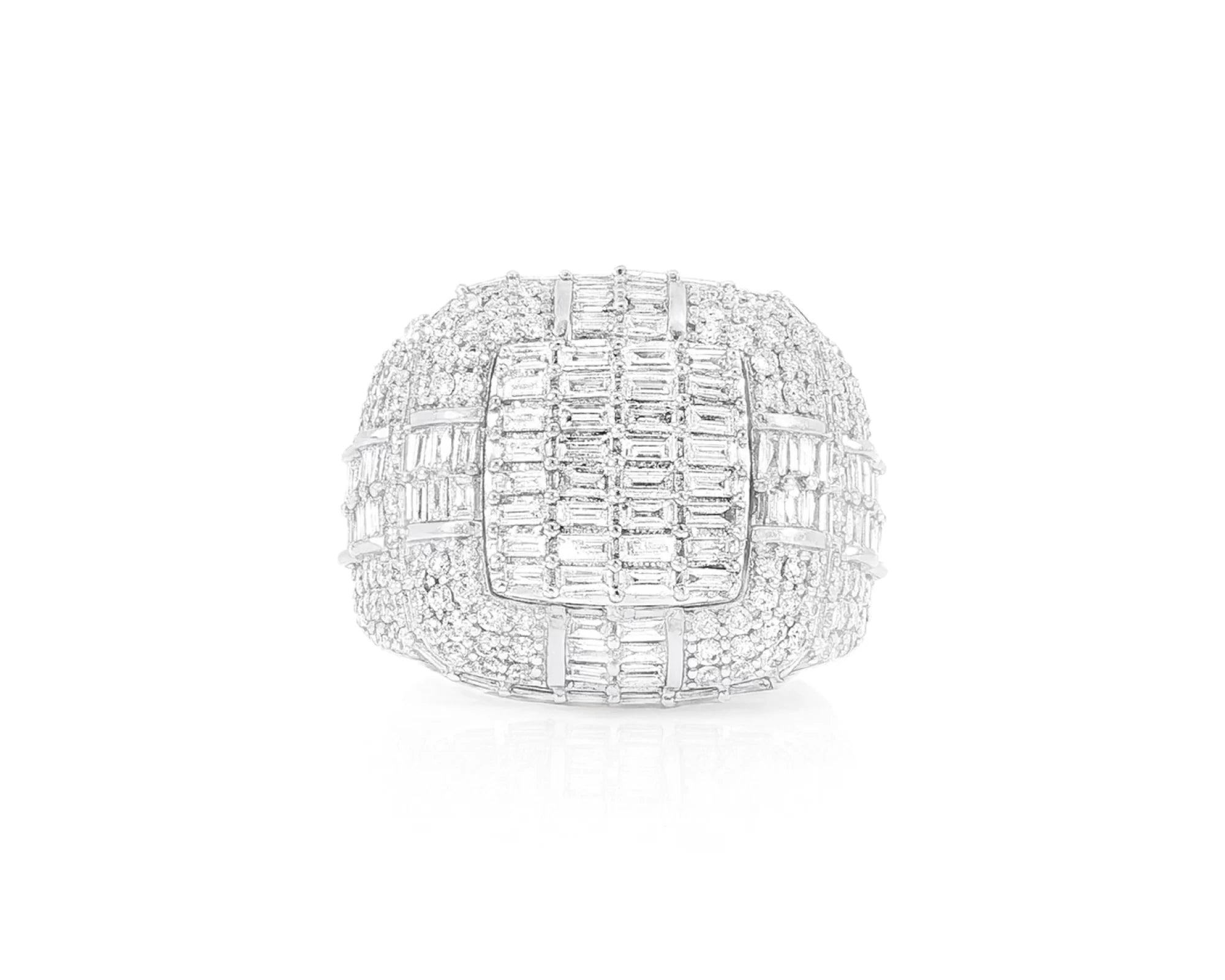 10k Two-Tone Gold Diamond Ring with Baguette & Round Cut 3.90ct – lifestyle 1424