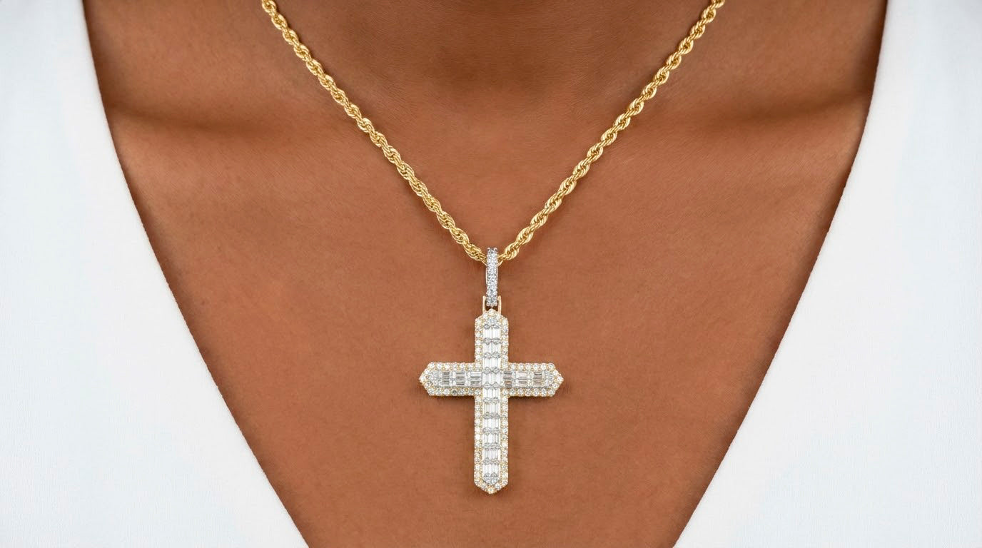10k Gold Diamond Cross Pendant with Baguette & Round Design 1.75ct