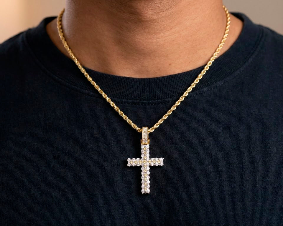 10k Gold Diamond Cross Pendant with Round Brilliant Pavé Design 0.95ct