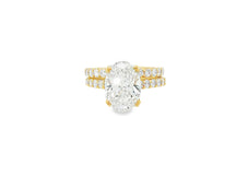 14K Oval Cut Pavé Diamond Engagement Ring Set 5.30 CT