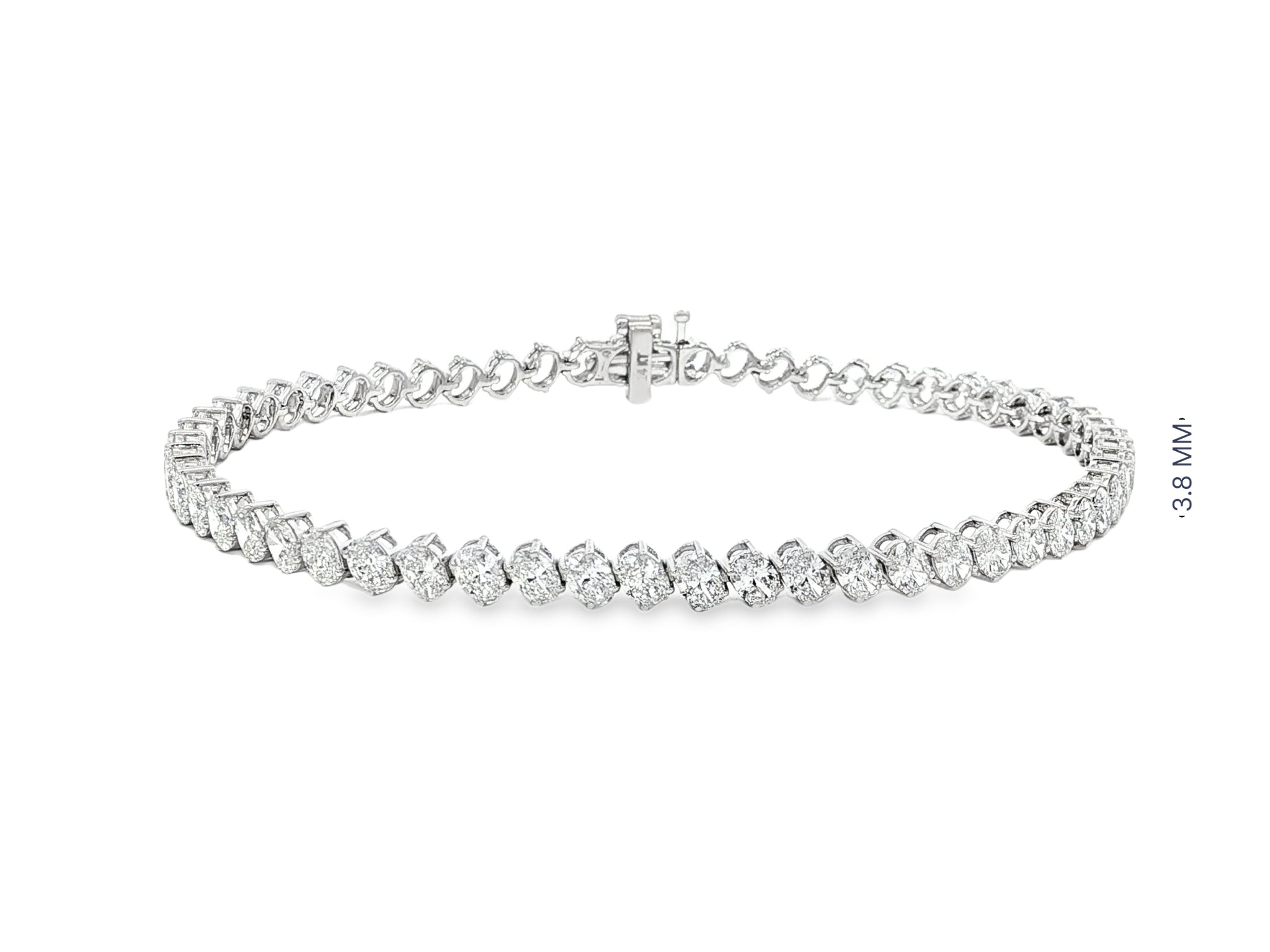 14K Gold Diamond Tennis Bracelet with Oval-Cut Design 5.3ct