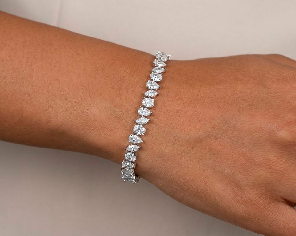 14K Gold Diamond Bracelet with Mixed Shape Design 11.98 CT