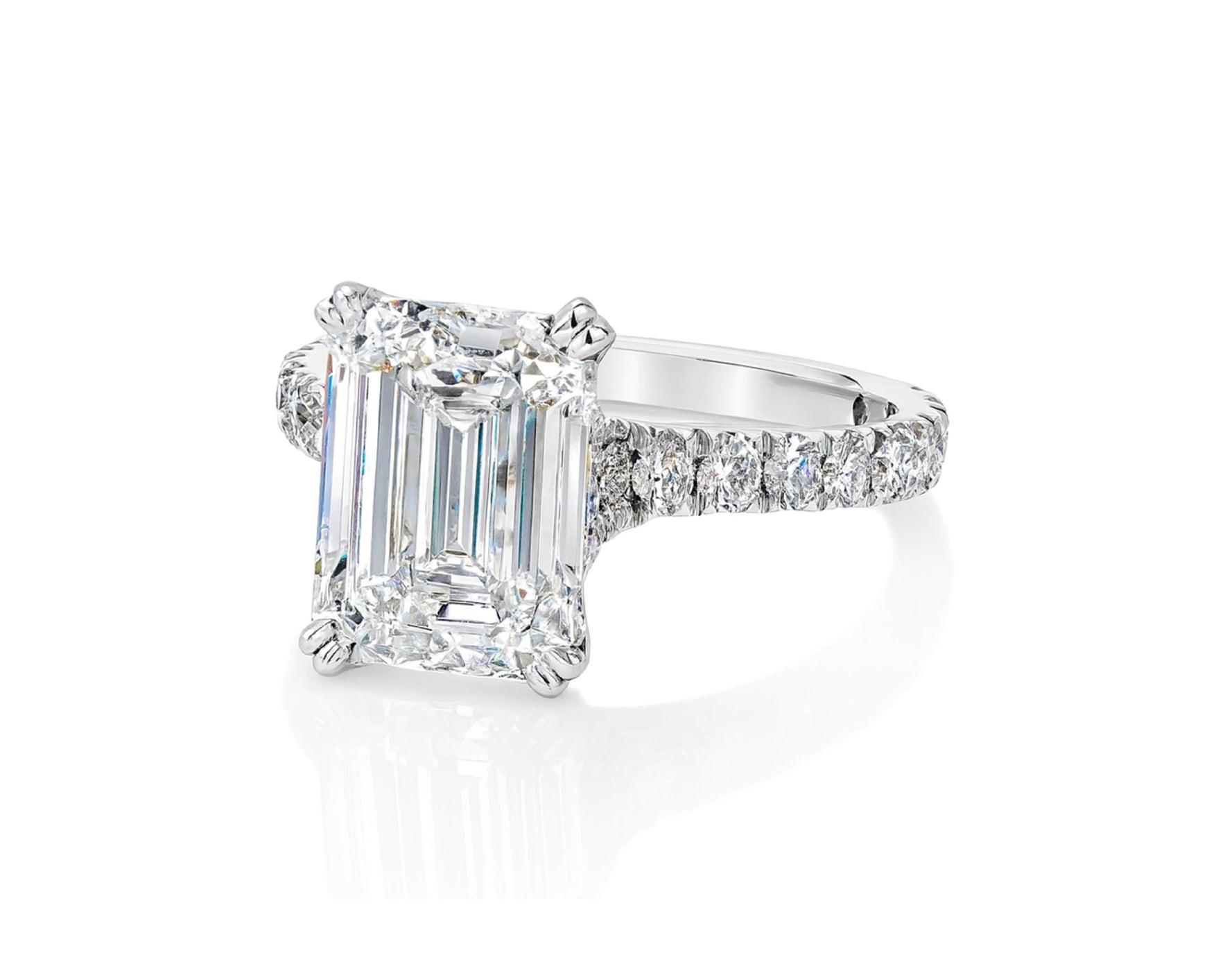 14k Emerald Cut Diamond Cluster Band Engagement Ring 3.75 CT – lifestyle 2282