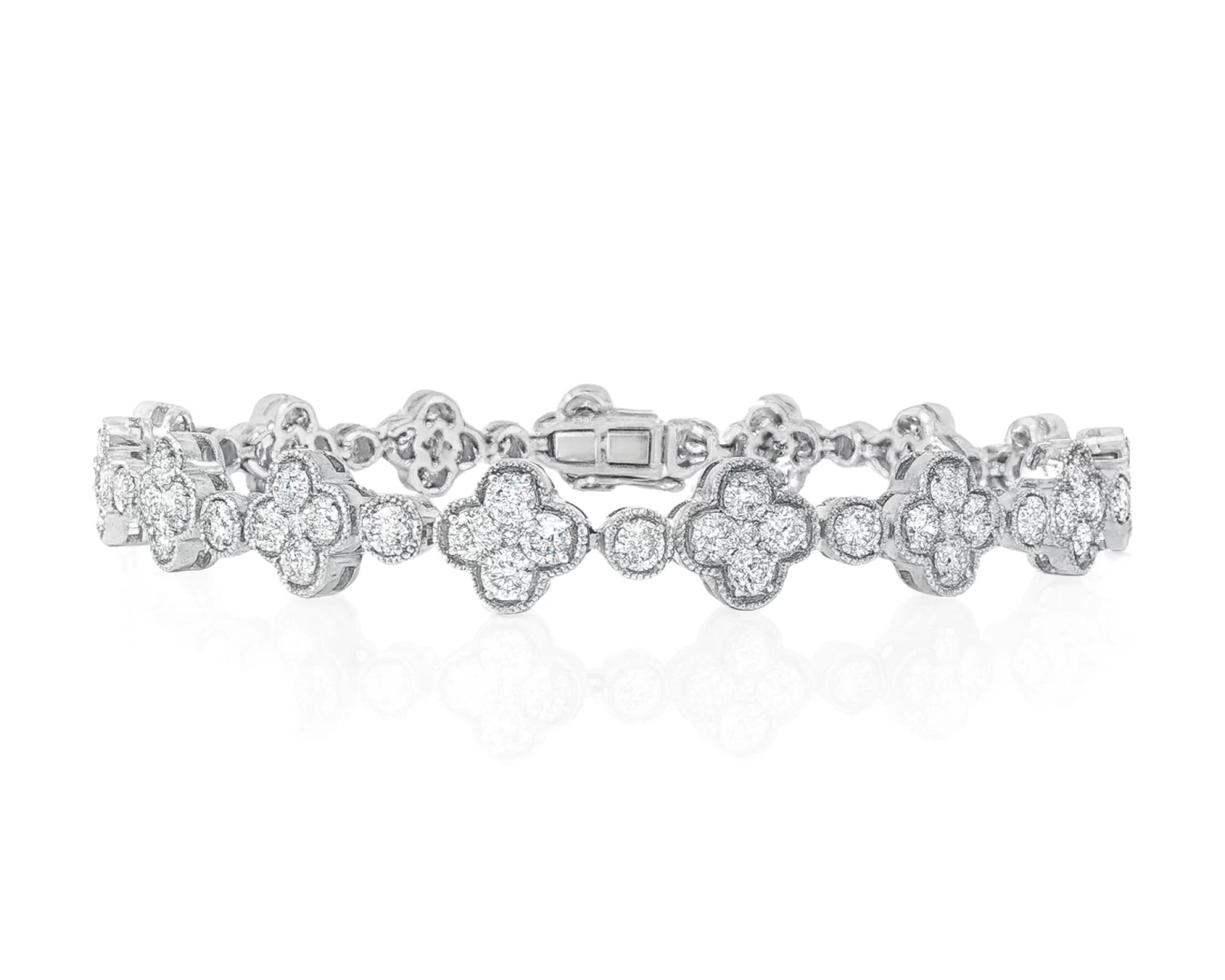14k Gold Diamond Bracelet with Clover Round-Cut Cluster Design 4.55ct – lifestyle 4481