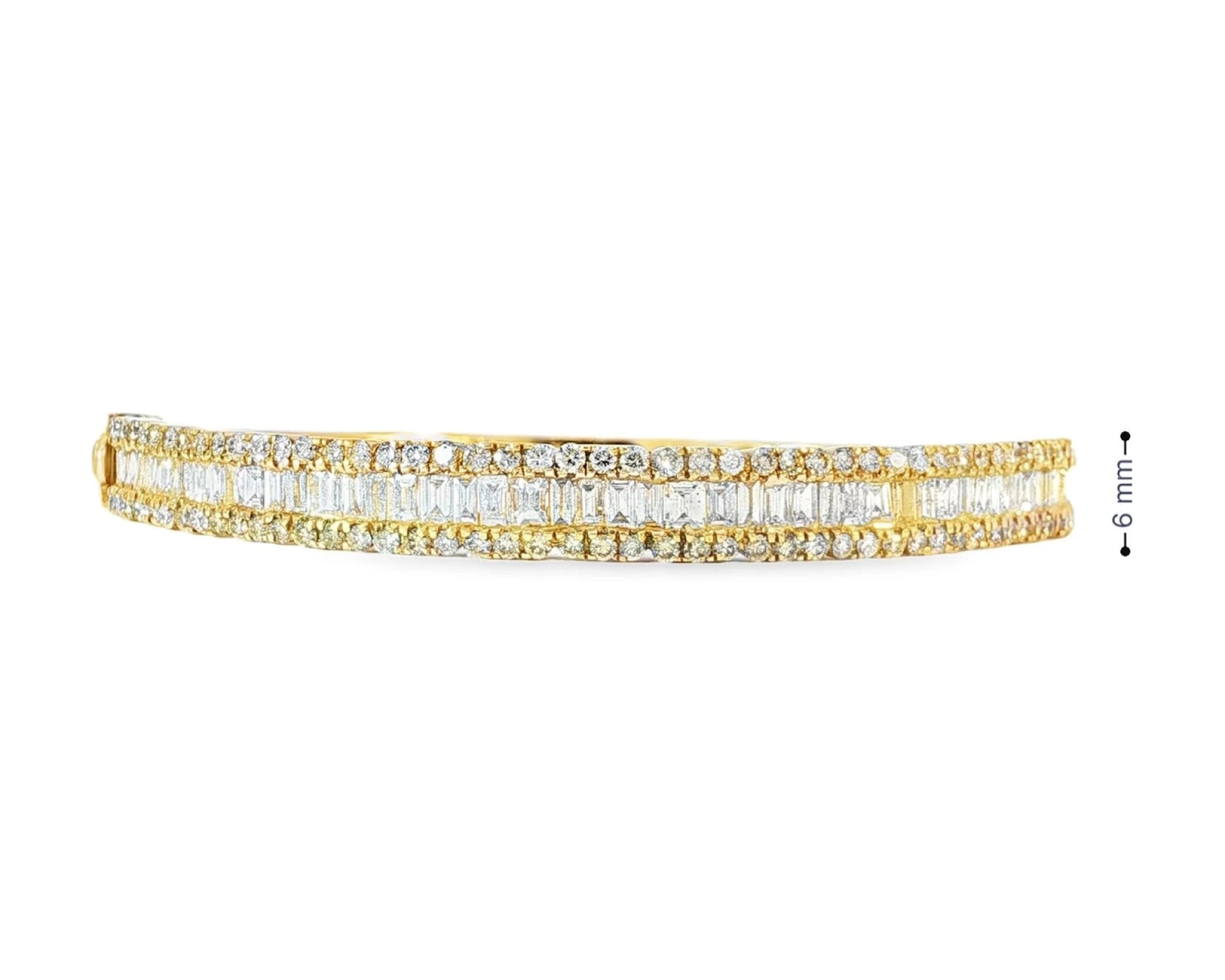 14k Gold Diamond Bracelet with Emerald-Cut & Round Design 3ct – front view