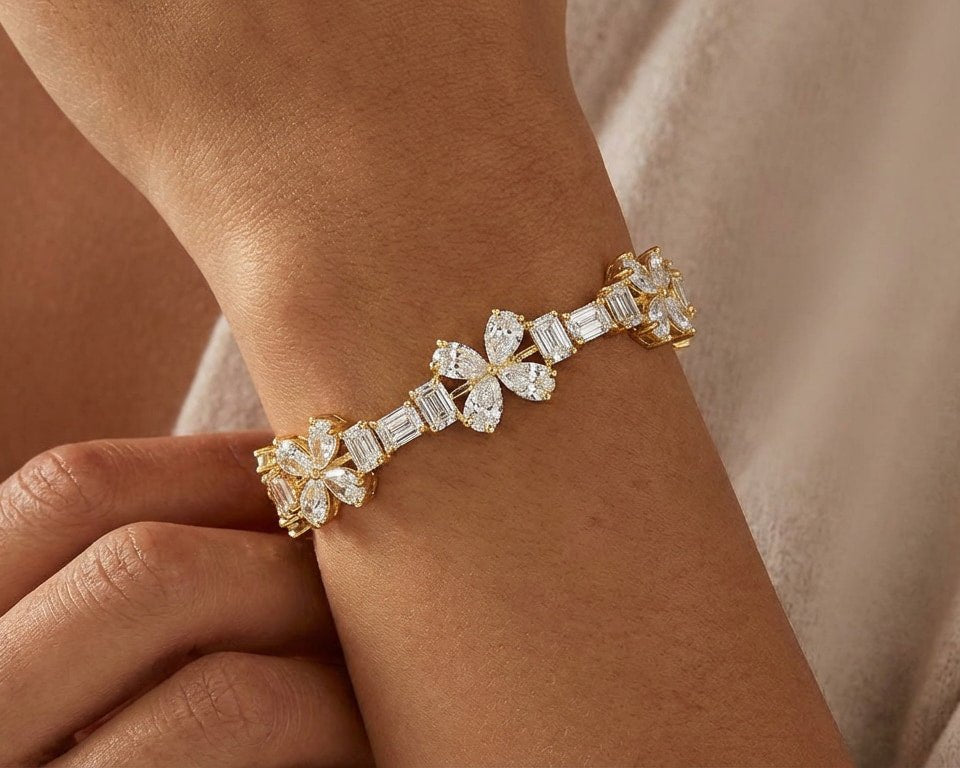 14k Gold Diamond Bracelet with Floral & Emerald - Cut Accents 15.6ct - AVI THE JEWELER