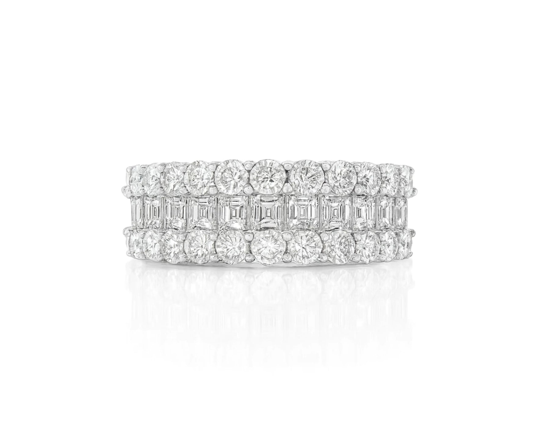 14k Gold Diamond Double Row Band Ring with Baguette & Round 3.40 CT – lifestyle 1118