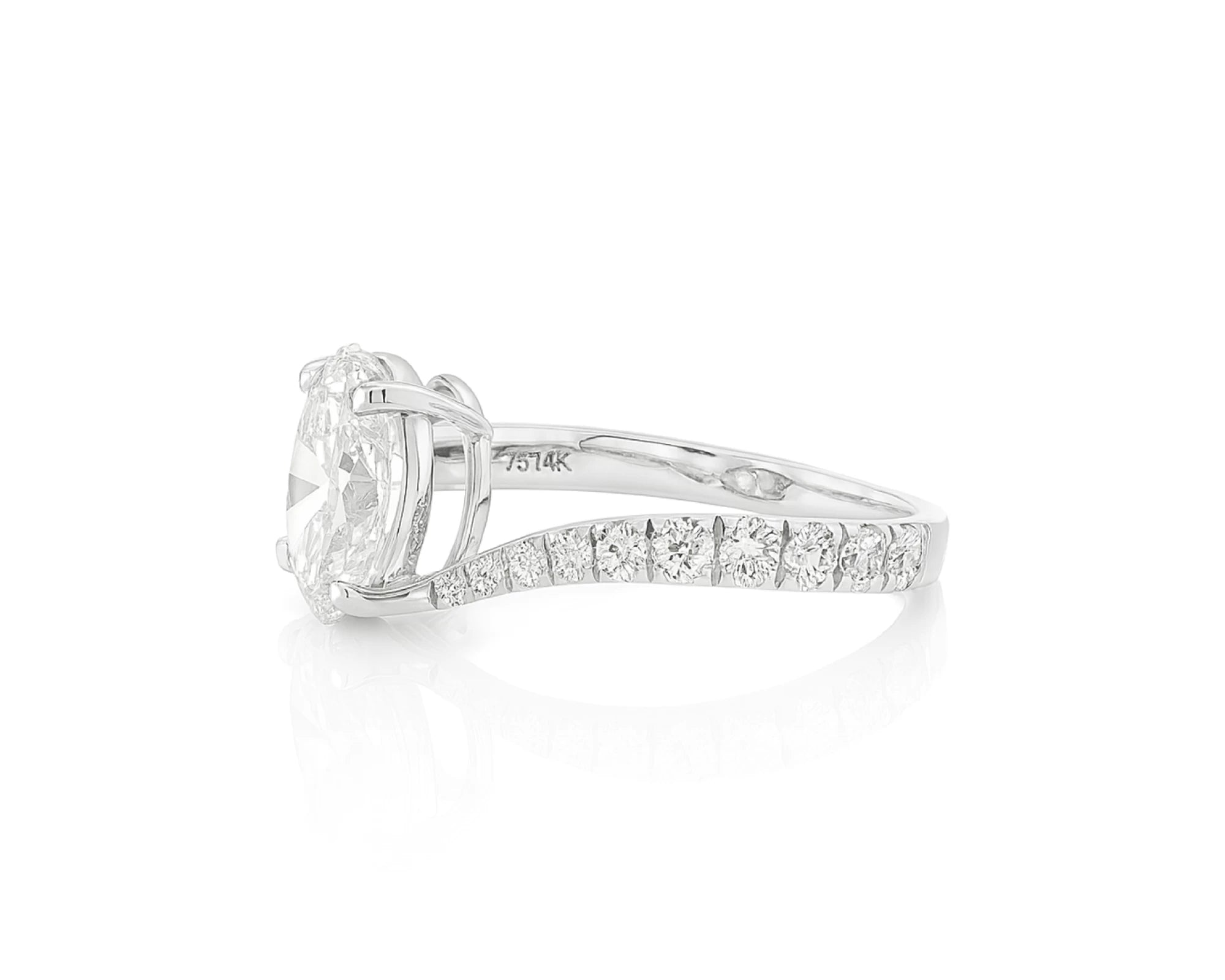 14k Gold Diamond Engagement Ring Oval-Cut Center & Twisted Pavé Band 2.60ct – lifestyle 1982