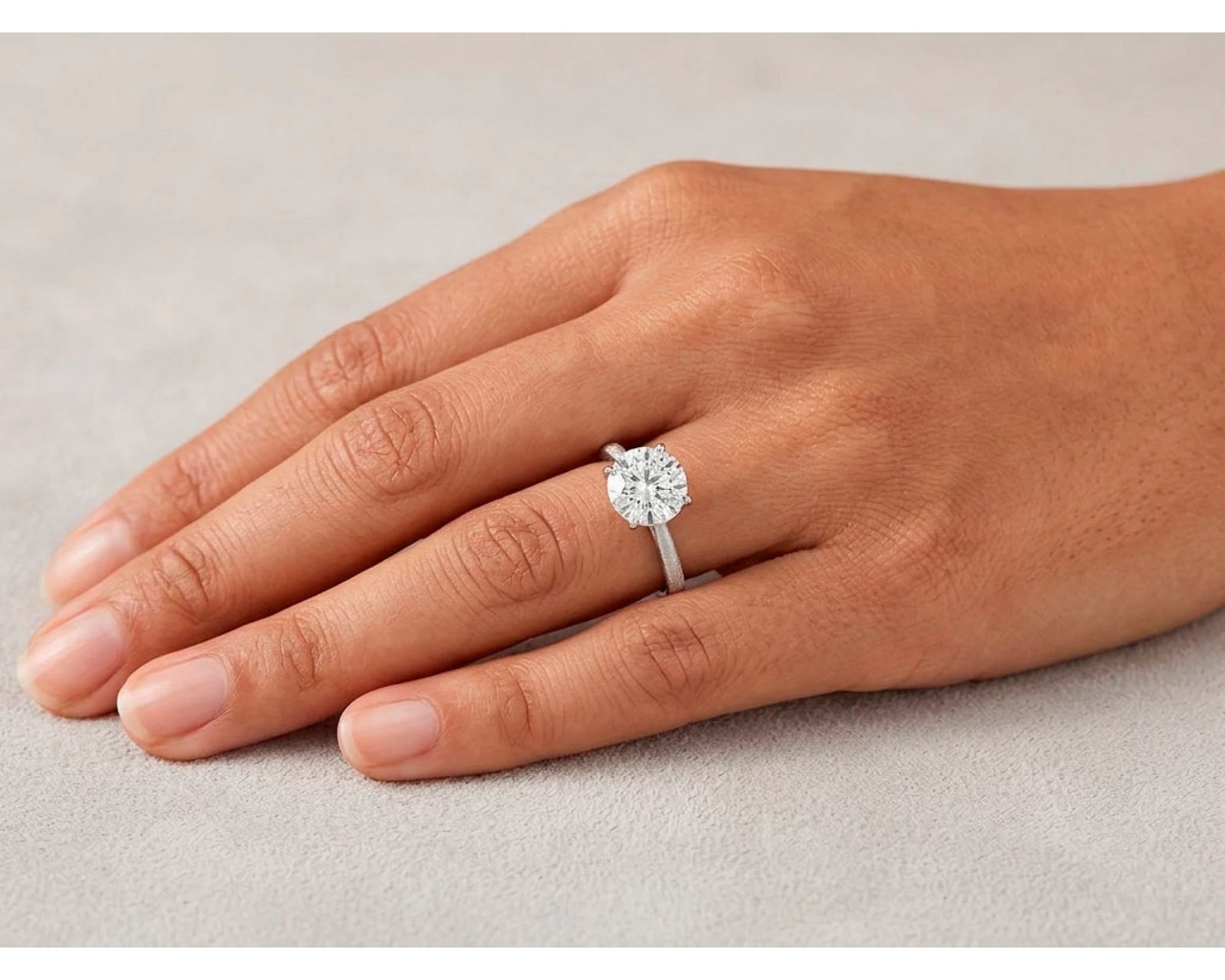 14k Gold Diamond Engagement Ring with Round Brilliant-Cut Solitaire Design 1.55 CT – view 2