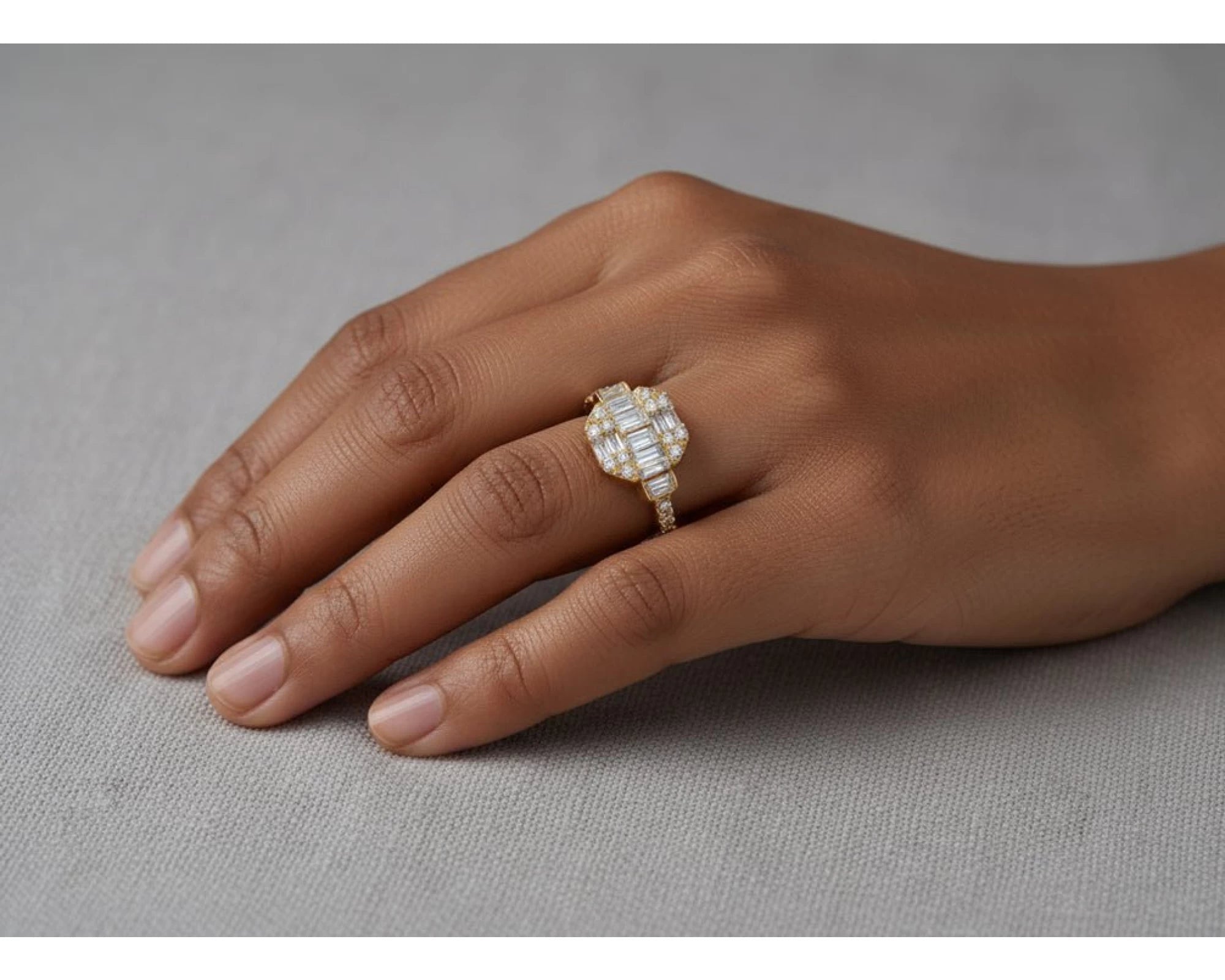 14k Gold Diamond Octagon Cluster Ring with Baguette & Round 0.80ct – view 2