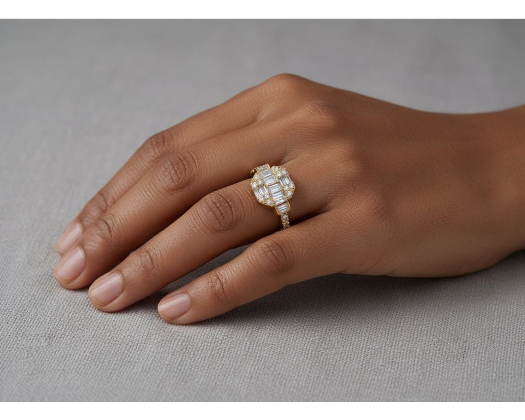 14k Gold Diamond Octagon Cluster Ring with Baguette & Round 0.80ct – view 2