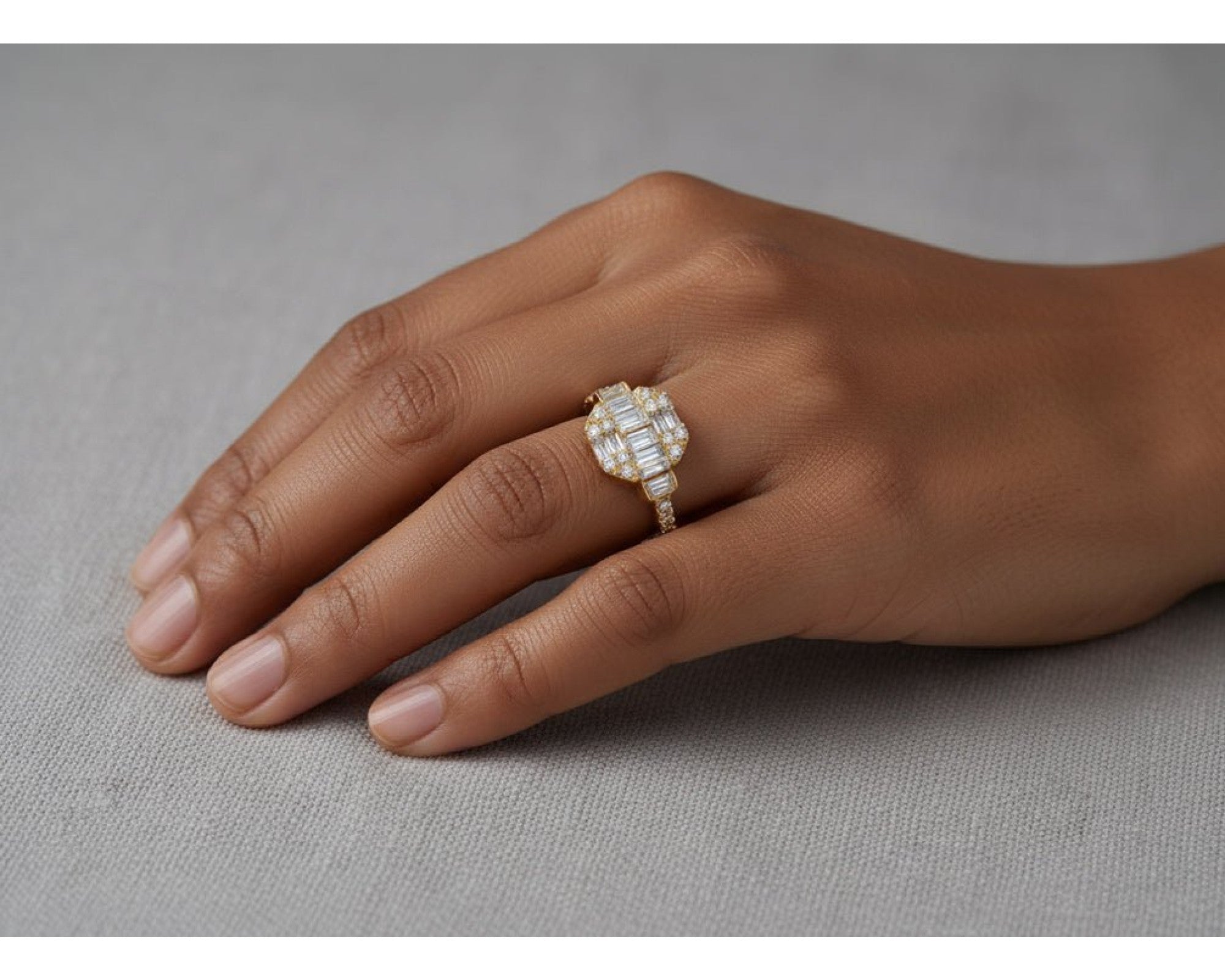14k Gold Diamond Octagon Cluster Ring with Baguette & Round 0.80ct – view 2